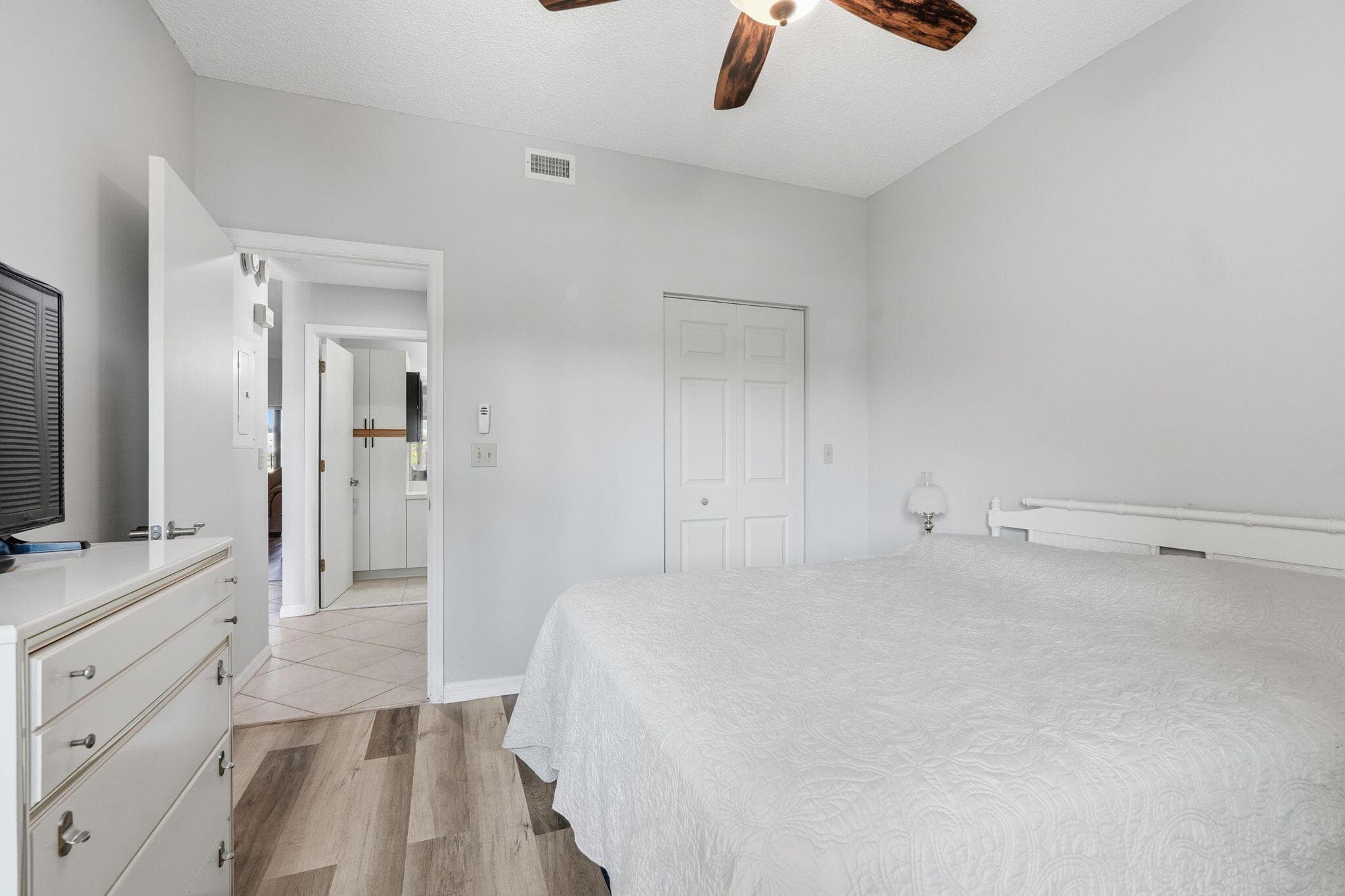 6901 SE Constitution Boulevard 102, Hobe Sound, FL 33455 — photo 27 of 53