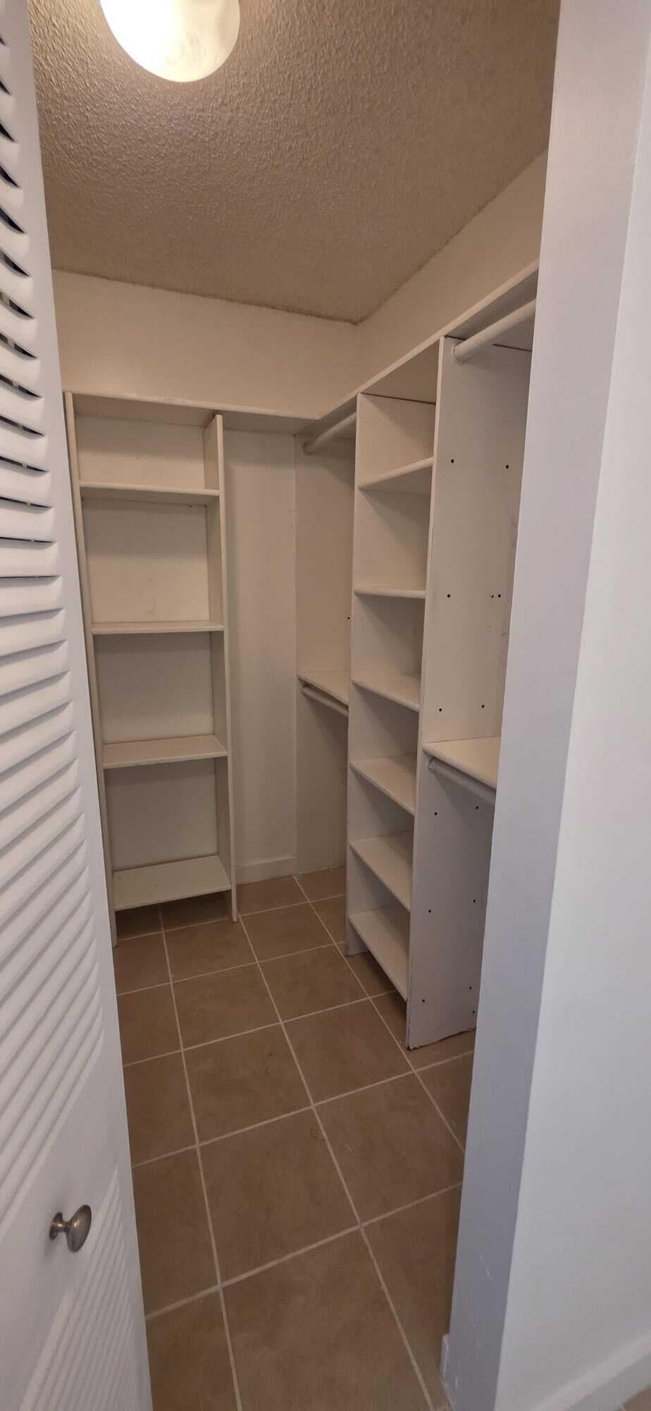 711 N Pine Island Road 210, Plantation, FL 33324 — photo 13 of 17