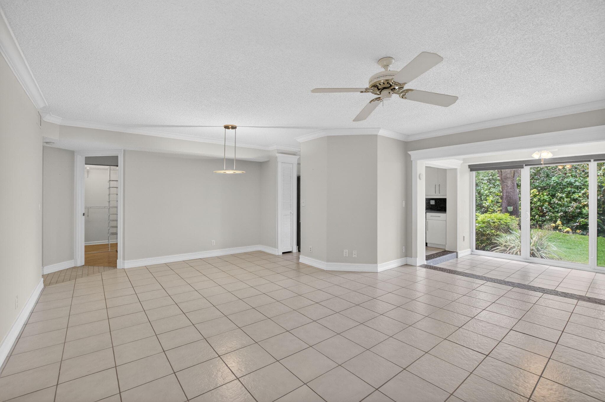 17276 Boca Club Boulevard 1805, Boca Raton, FL 33487 — photo 5 of 64