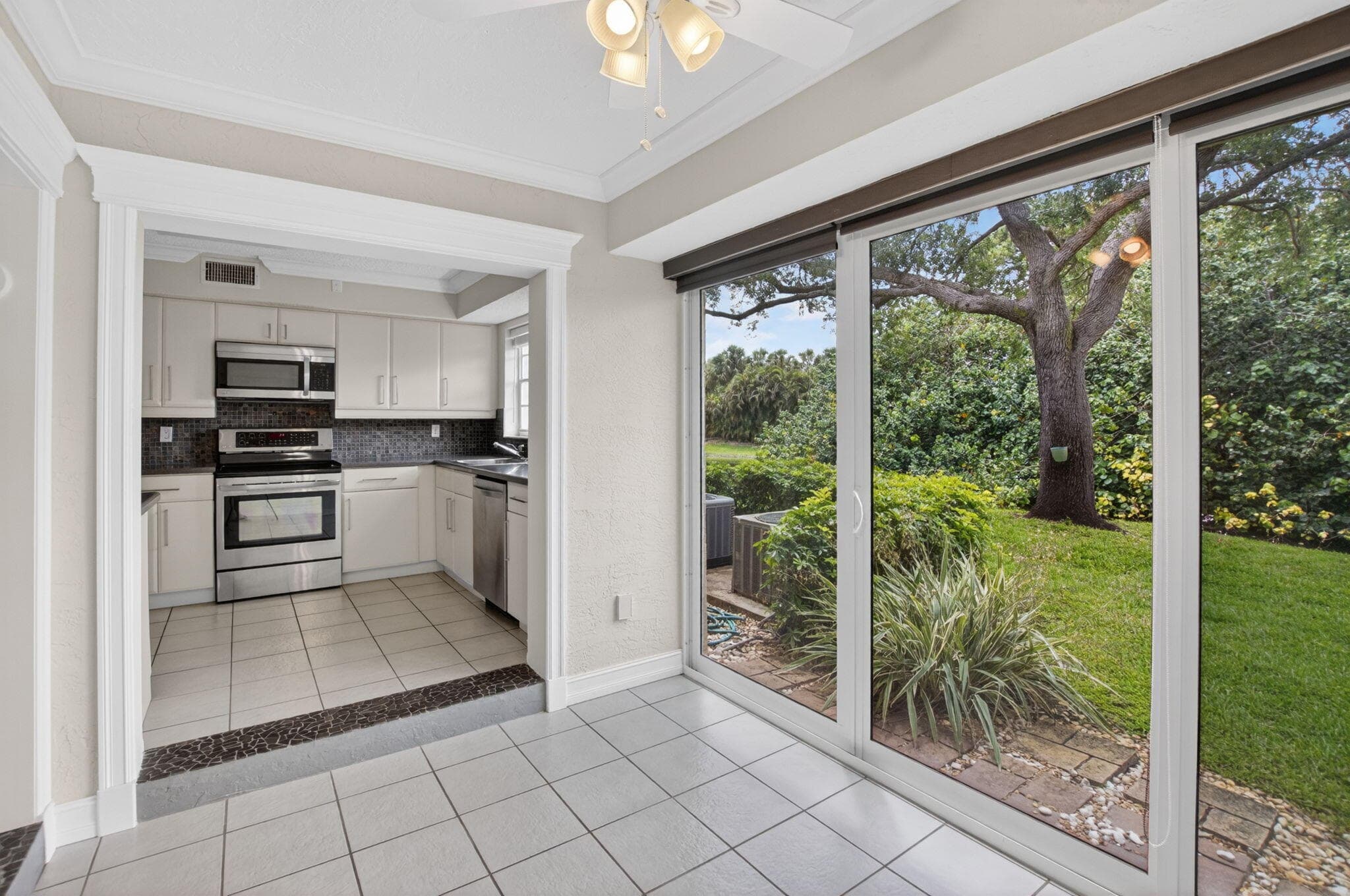 17276 Boca Club Boulevard 1805, Boca Raton, FL 33487 — photo 18 of 64