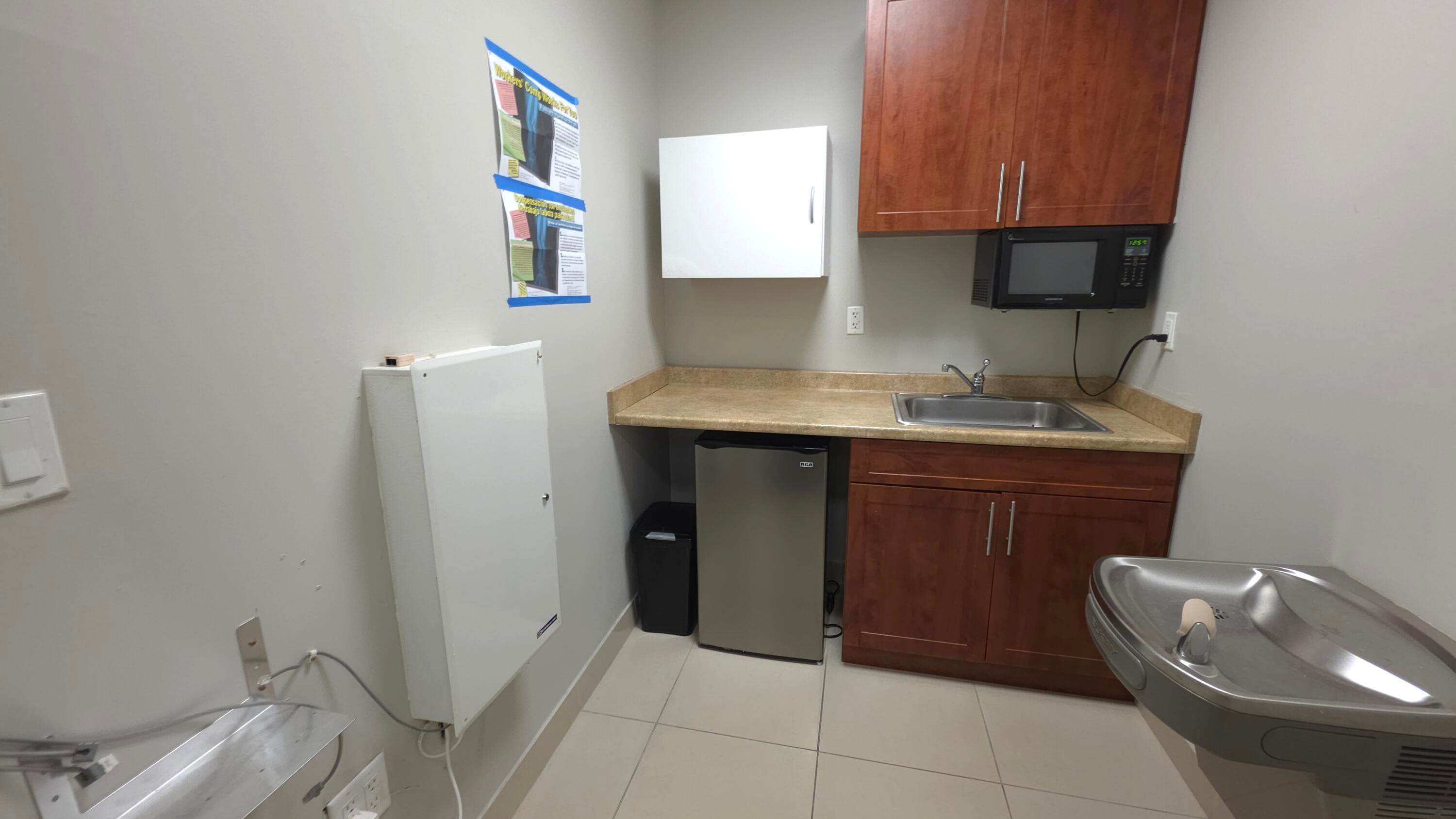7301 Wiles Road 107, Coral Springs, FL — photo 22 of 39