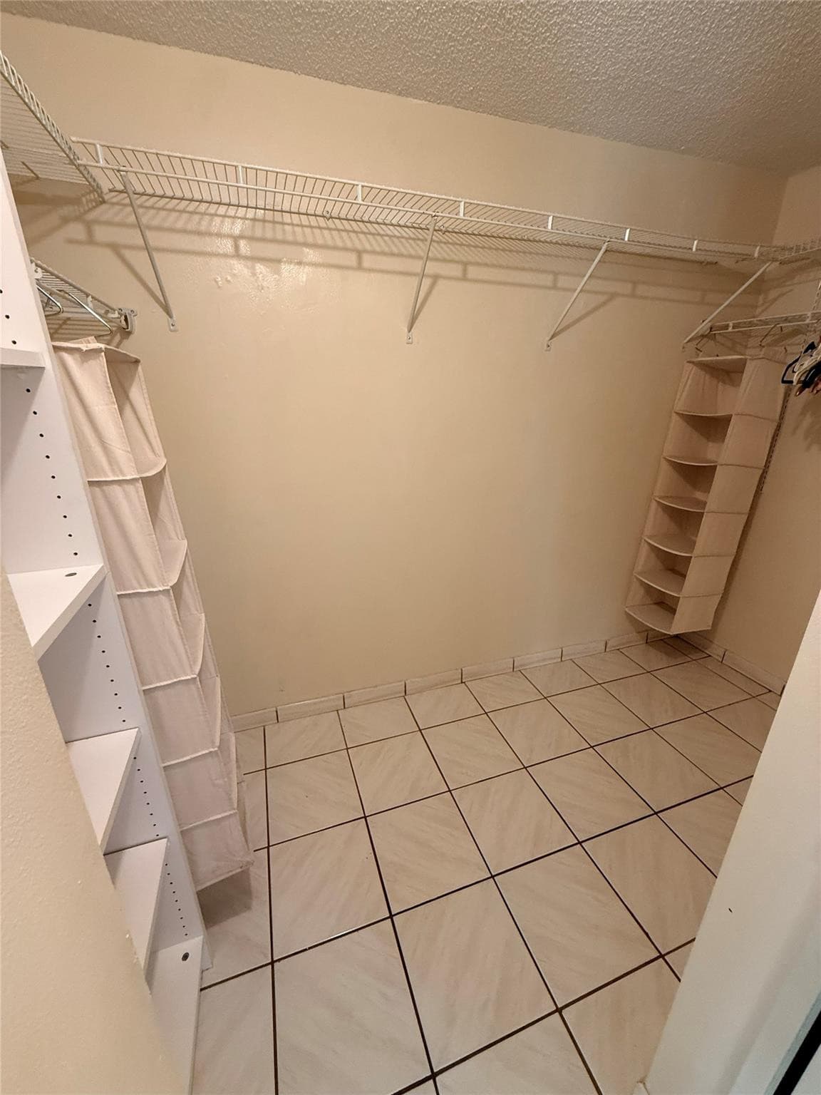 12060 NW 11th Street 12060, Pembroke Pines, FL 33026 — photo 6 of 19