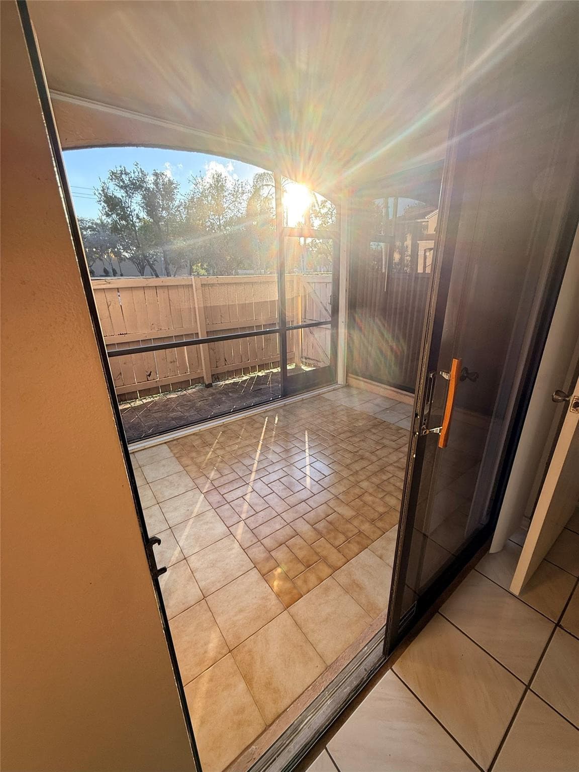 12060 NW 11th Street 12060, Pembroke Pines, FL 33026 — photo 15 of 19