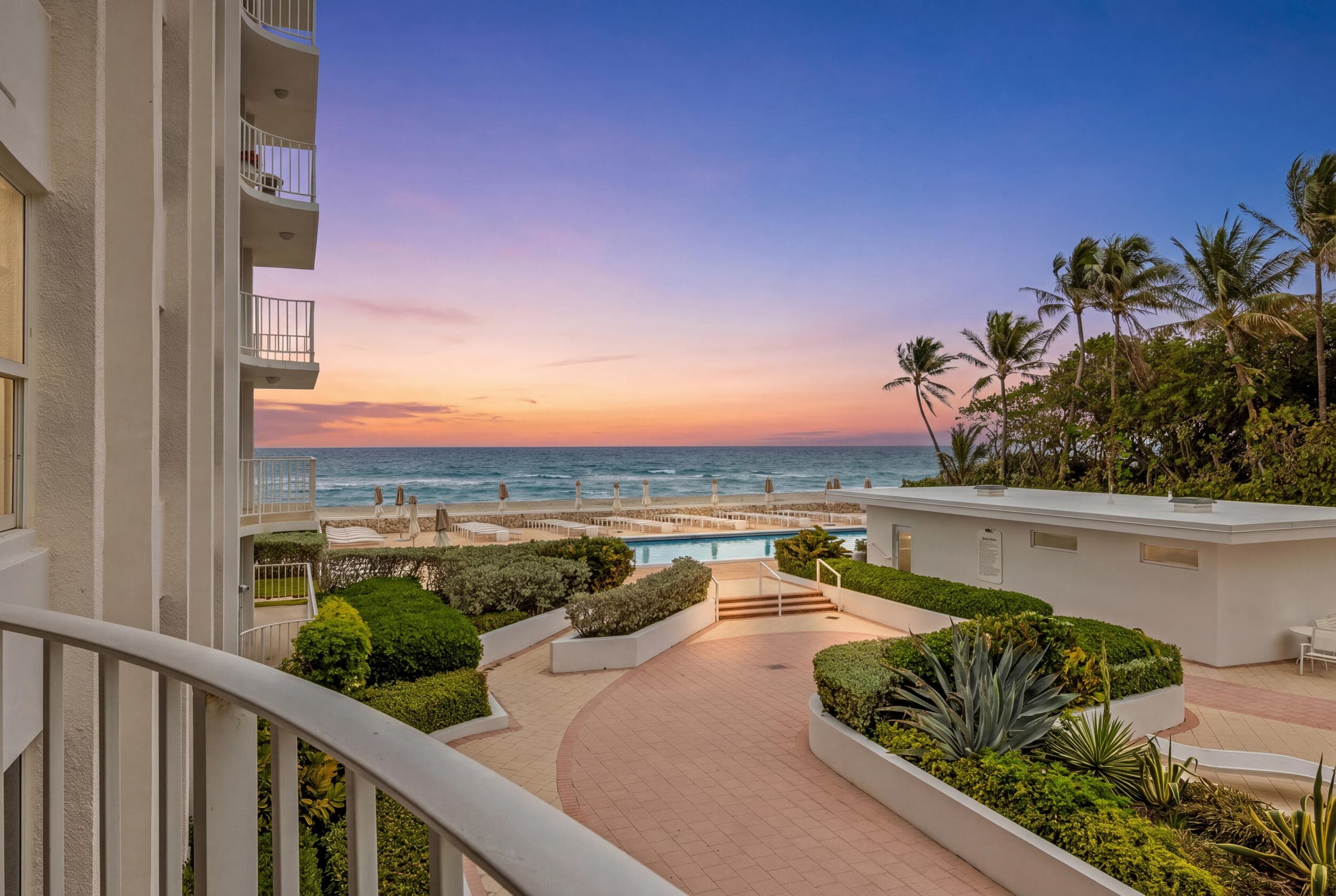 2295 S Ocean Boulevard 302, Palm Beach, FL 33480 — photo 22 of 38