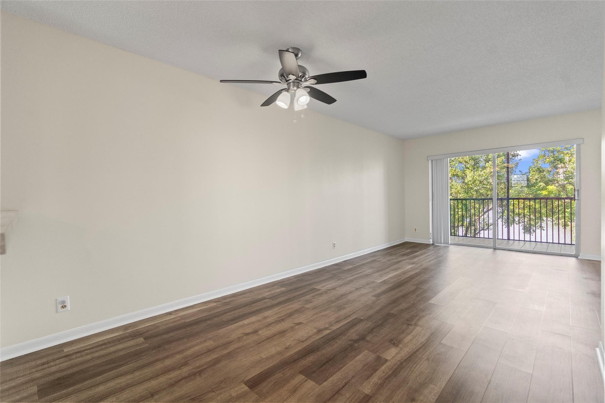 2226 N Cypress Bend Drive 308, Pompano Beach, FL 33069 — photo 13 of 43