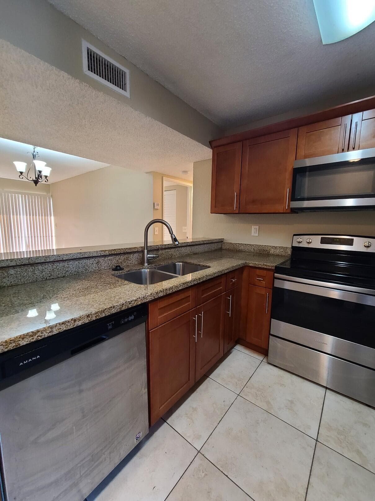 1461 Windorah Way G, West Palm Beach, FL 33411 — photo 5 of 16