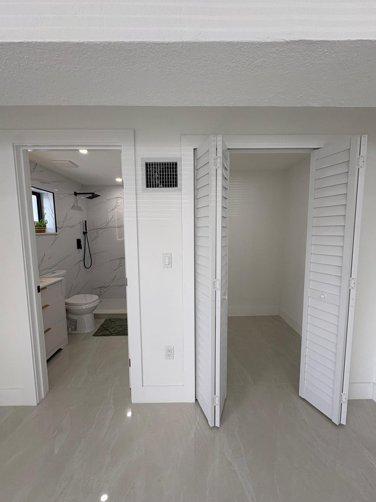 1890 Rutland Street, Opa-Locka, FL 33054 — photo 14 of 57