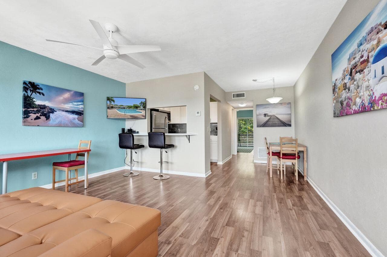 3120 Cynthia Lane 207, Lake Worth Beach, FL 33461 — photo 3 of 34
