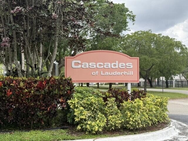 7720 NW 50th Street 107, Lauderhill, FL 33351 — photo 1 of 16