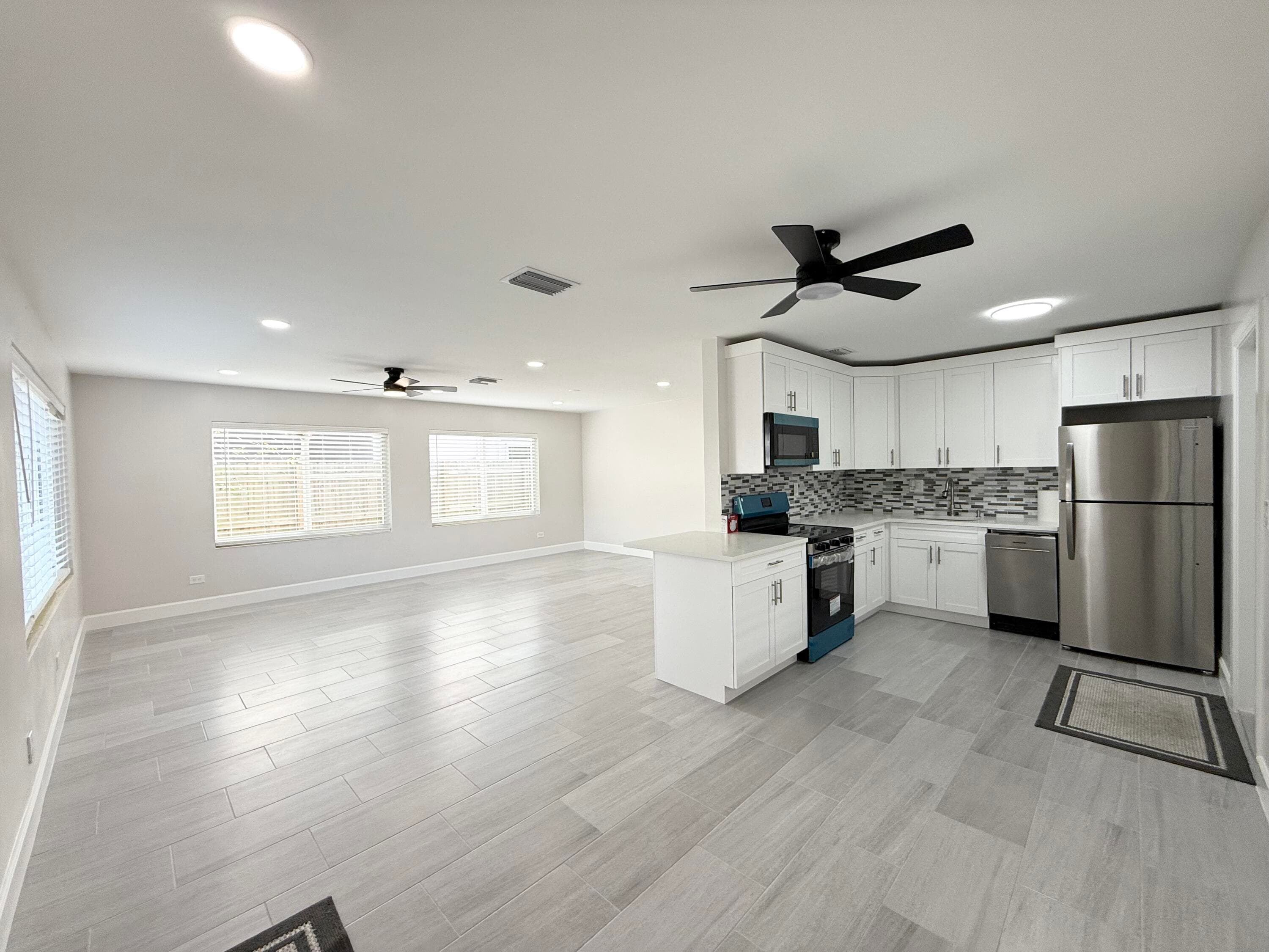 1405 N J Terrace, Lake Worth Beach, FL 33460 — photo 5 of 20