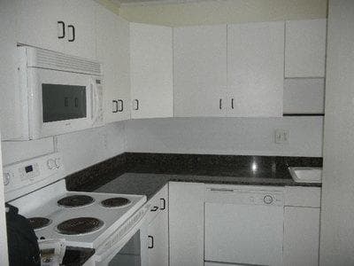 1561 NW 20th Avenue 101, Delray Beach, FL 33445 — photo 3 of 8