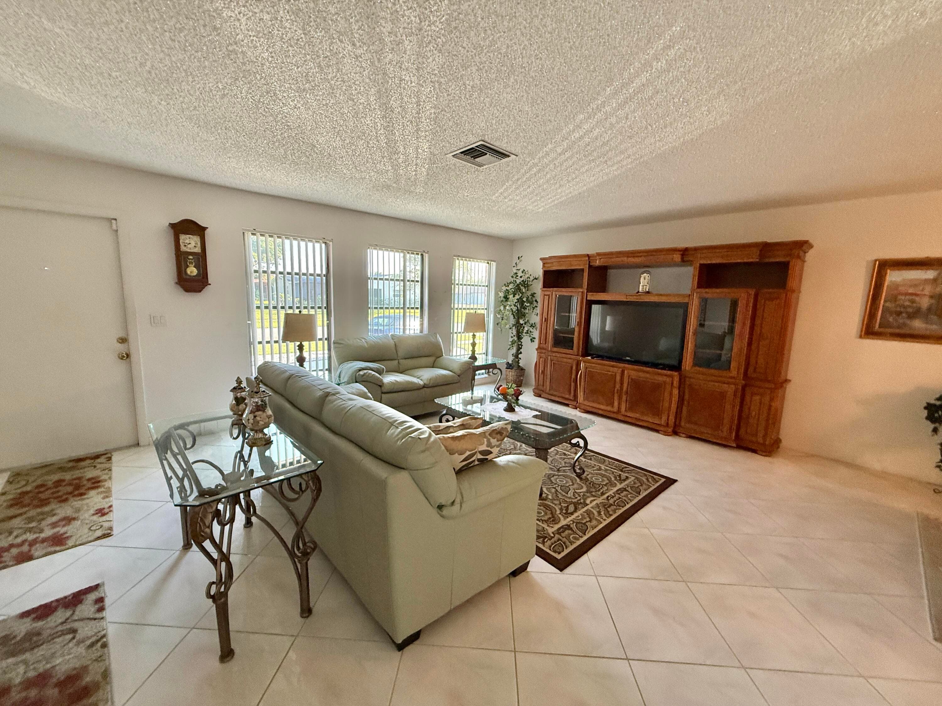 6431 Hitchin Post Way, Delray Beach, FL 33484 — photo 4 of 35