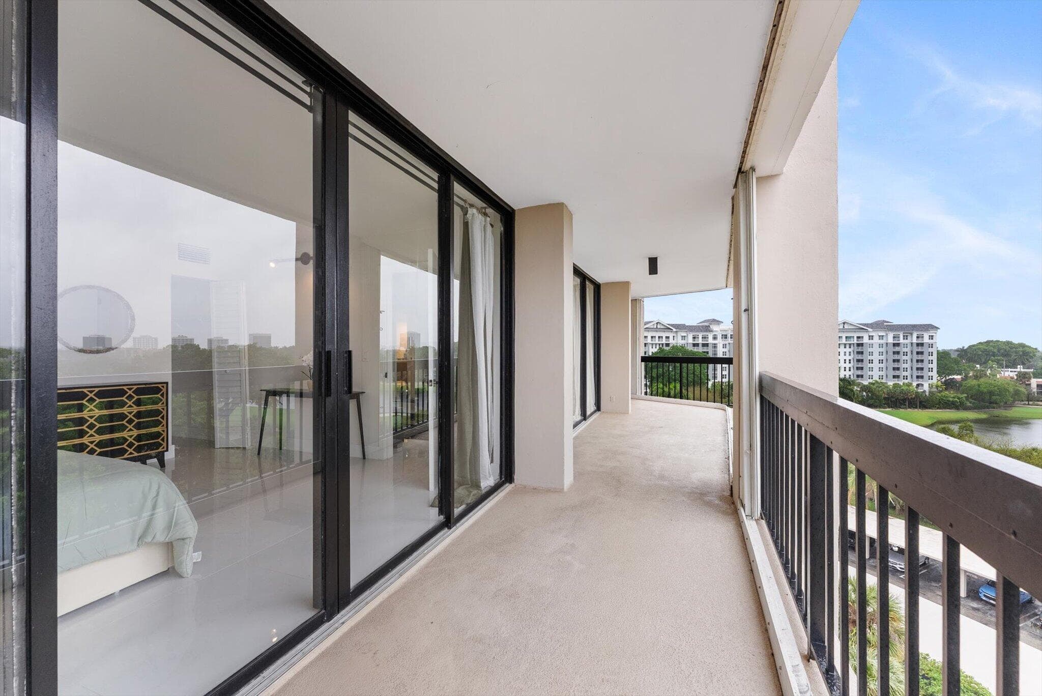 2425 Presidential Way 704, West Palm Beach, FL 33401 — photo 21 of 24