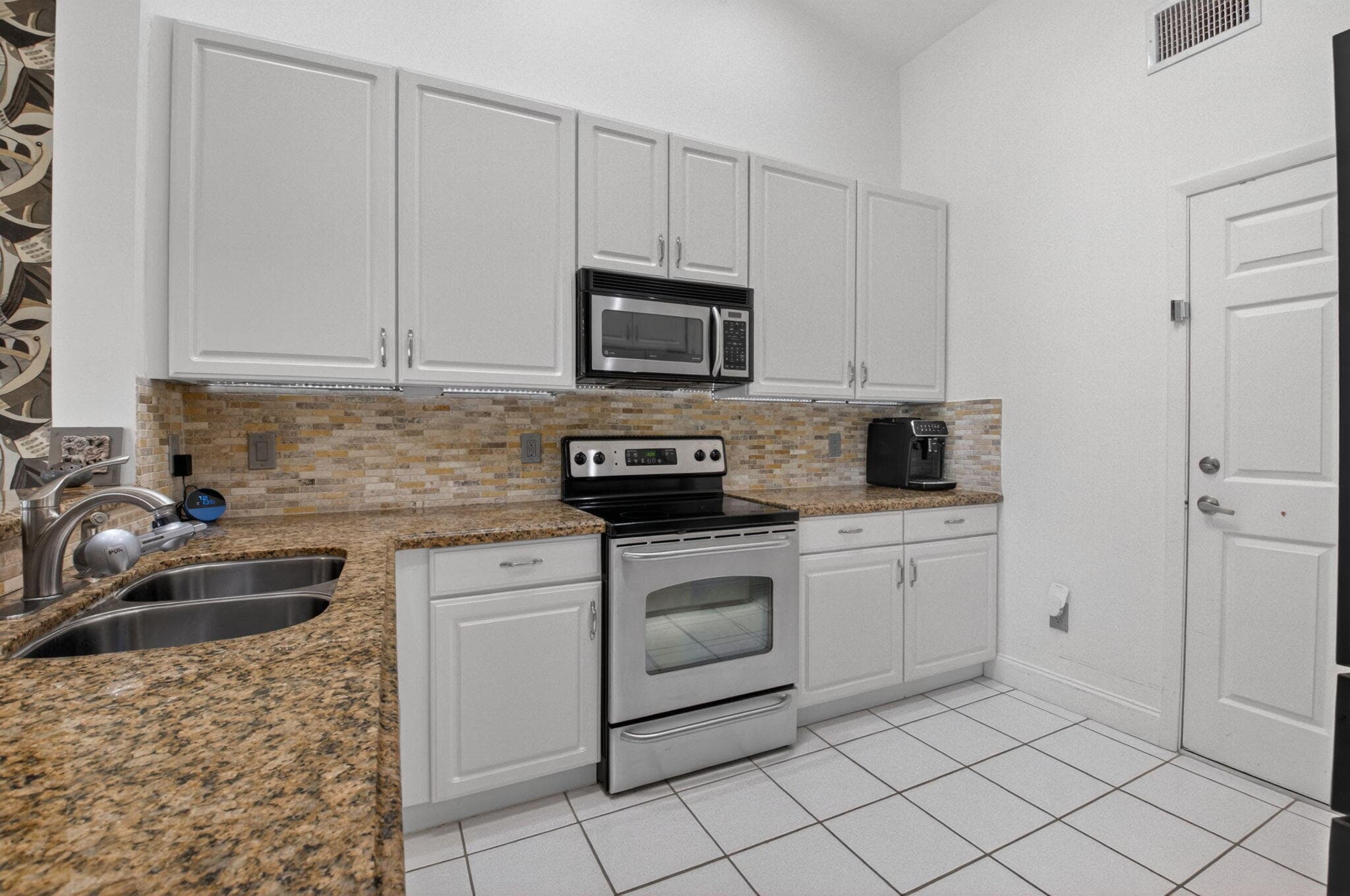 17257 Boca Club Boulevard Apt 5, Boca Raton, FL 33487 — photo 12 of 46