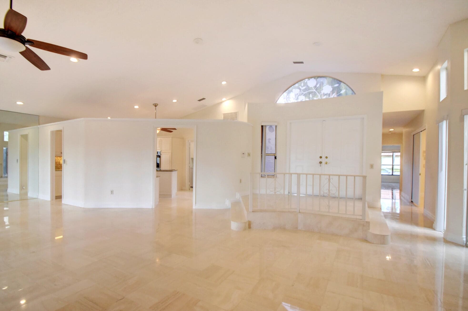 22595 Esplanada Circle W, Boca Raton, FL 33433 — photo 14 of 50