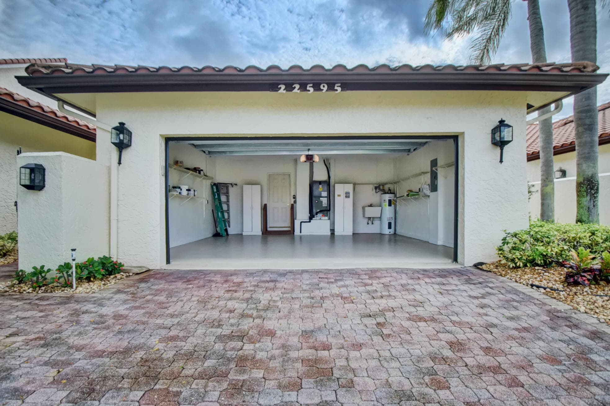 22595 Esplanada Circle W, Boca Raton, FL 33433 — photo 5 of 50