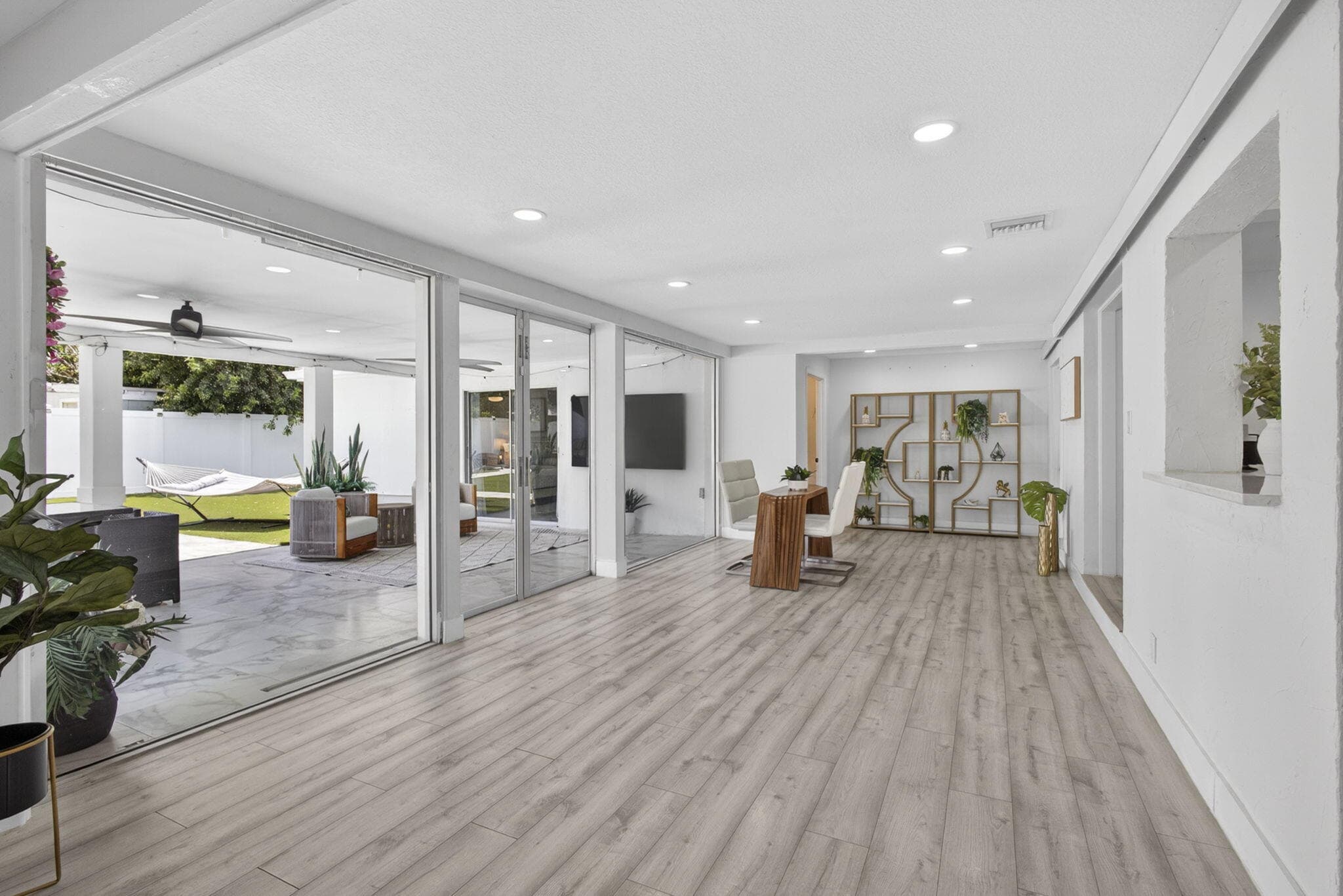 326 Alhambra Place, West Palm Beach, FL 33405 — photo 29 of 69