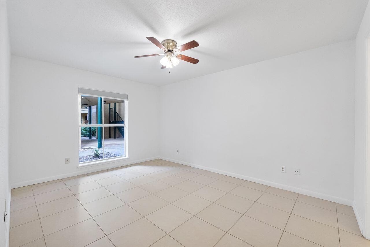 875 Riverside Drive 710, Coral Springs, FL 33071 — photo 15 of 38