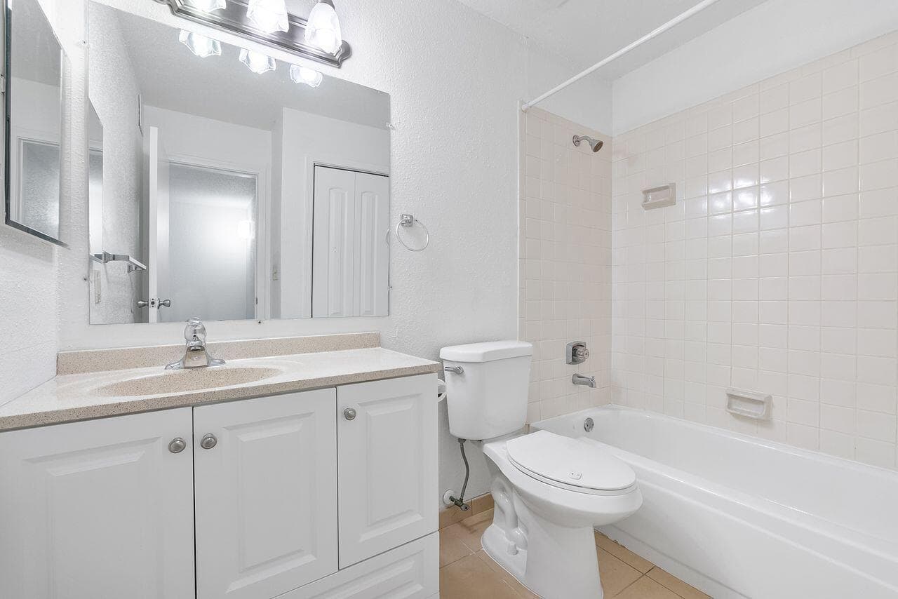 875 Riverside Drive 710, Coral Springs, FL 33071 — photo 24 of 38