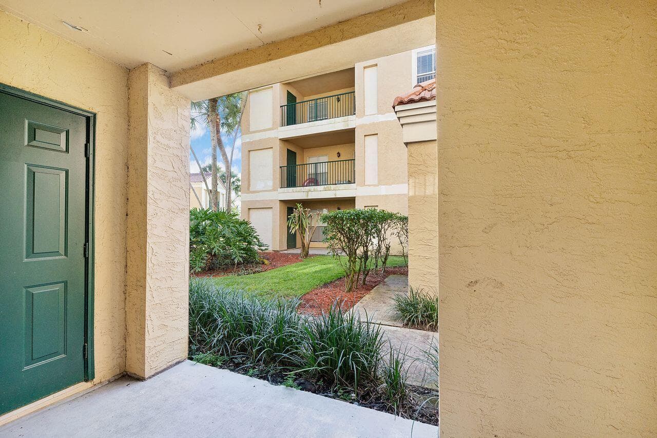 875 Riverside Drive 710, Coral Springs, FL 33071 — photo 28 of 38