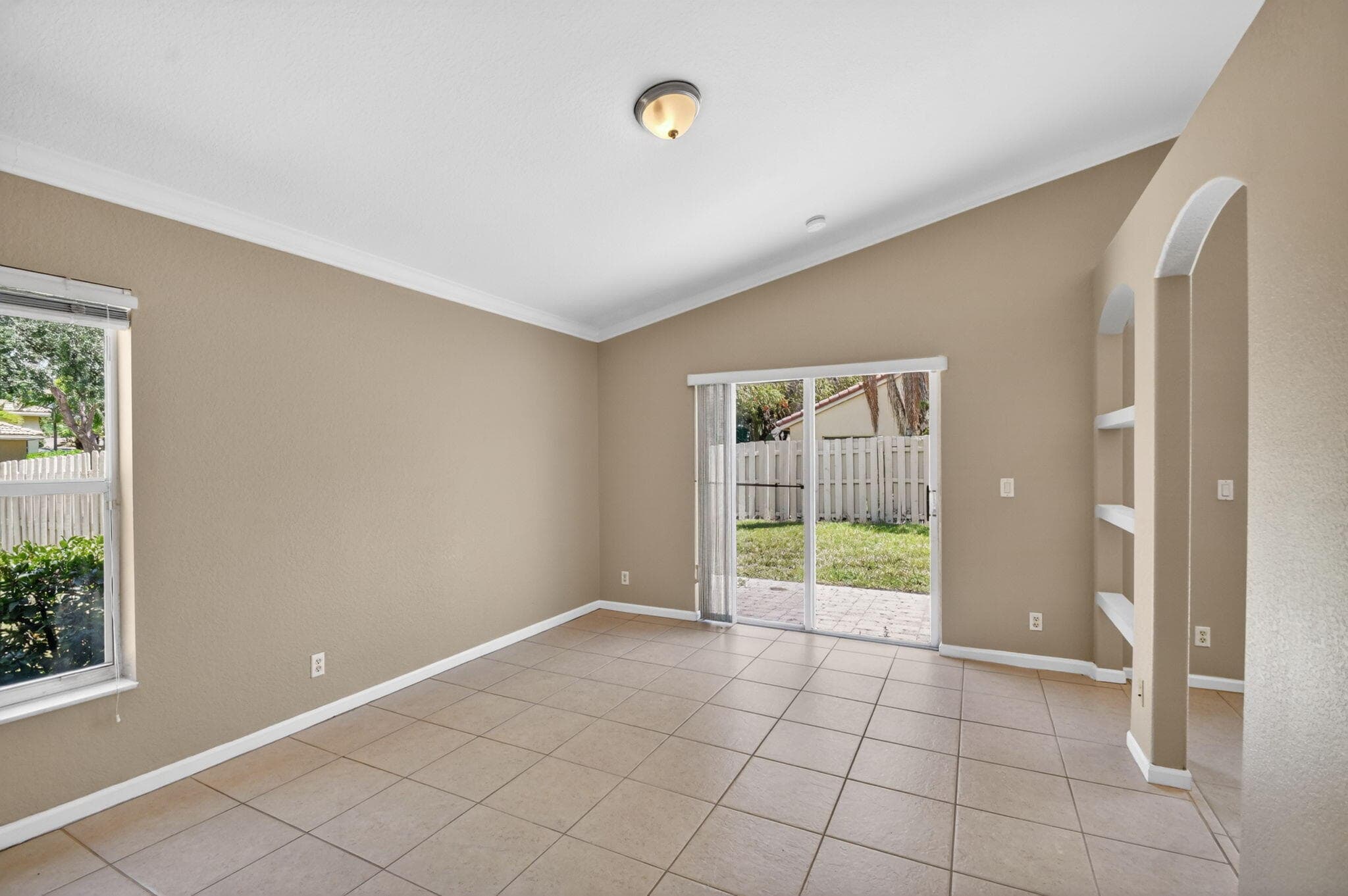 3746 Torres Circle, West Palm Beach, FL 33409 — photo 20 of 49