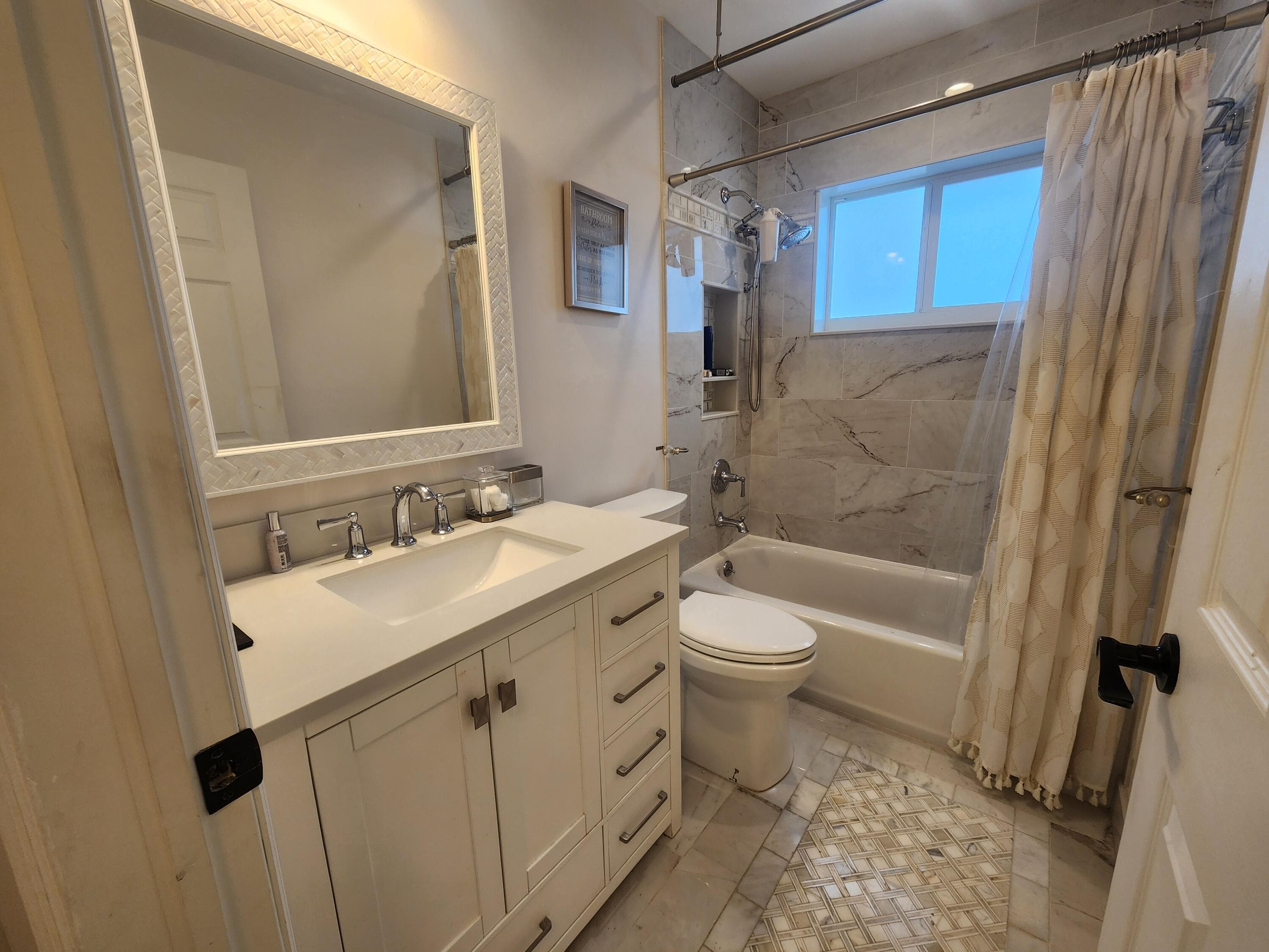 250 E Riverbend Drive, Sunrise, FL 33326 — photo 15 of 22