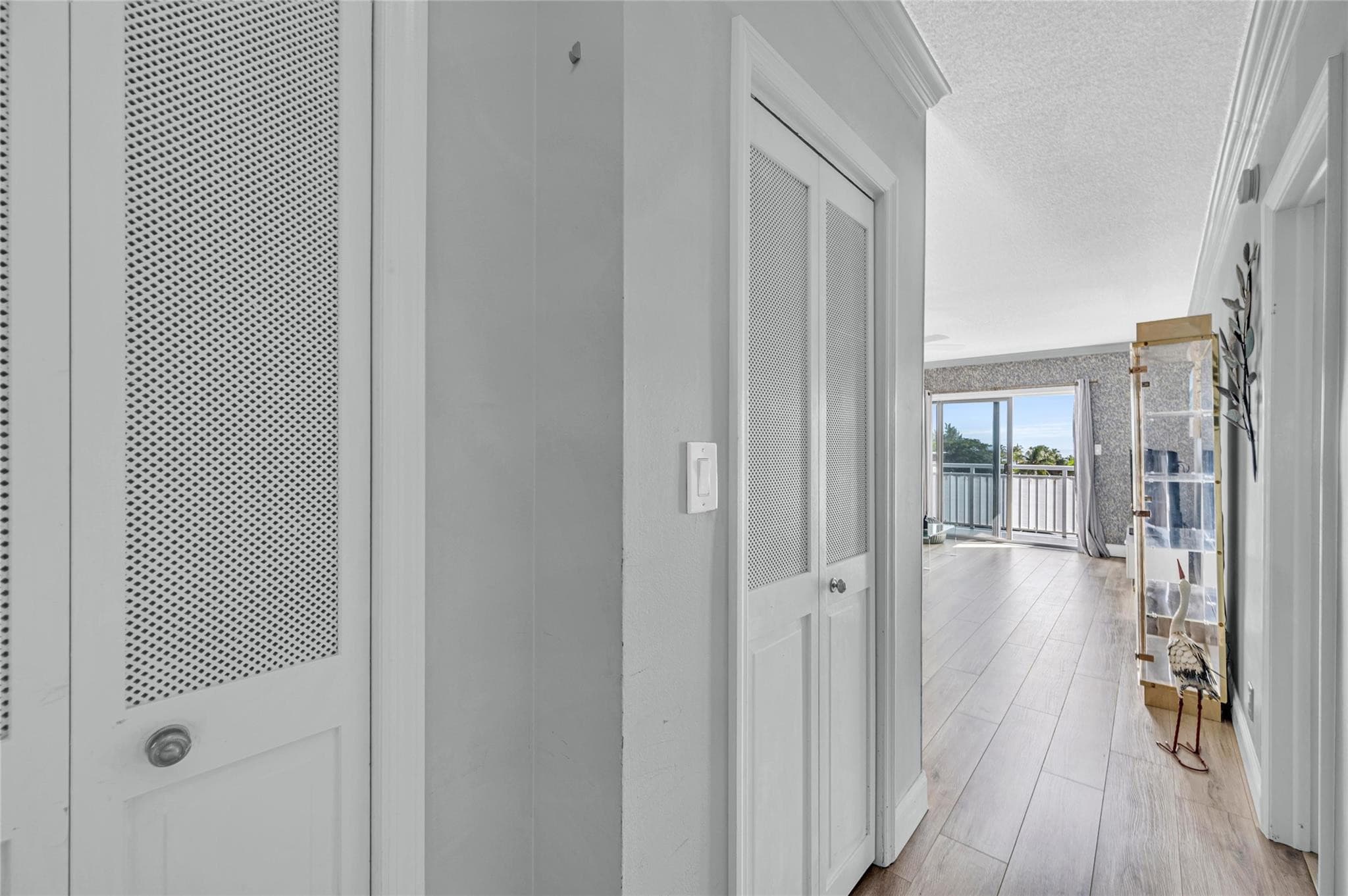 720 Orton Avenue 505, Fort Lauderdale, FL 33304 — photo 23 of 26