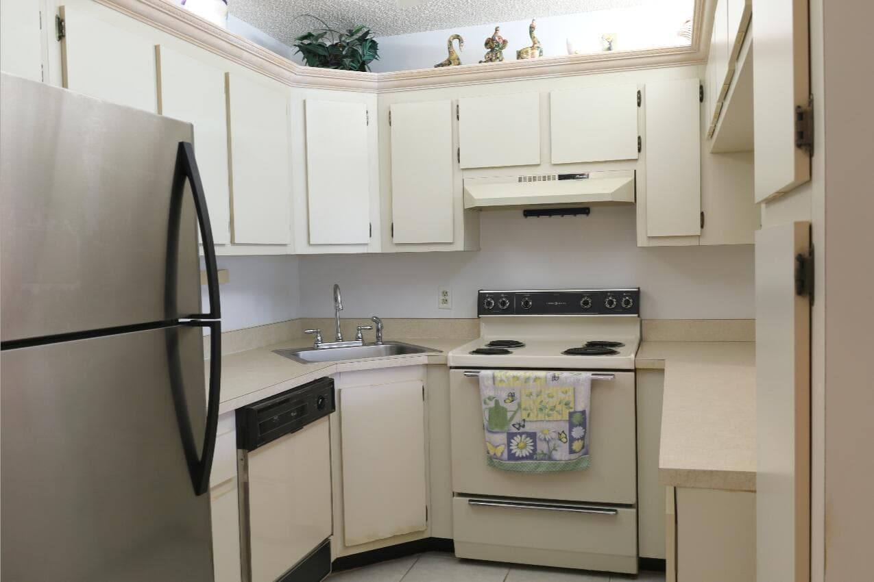 801 Sky Pine Way F2, Greenacres, FL 33415 — photo 14 of 42