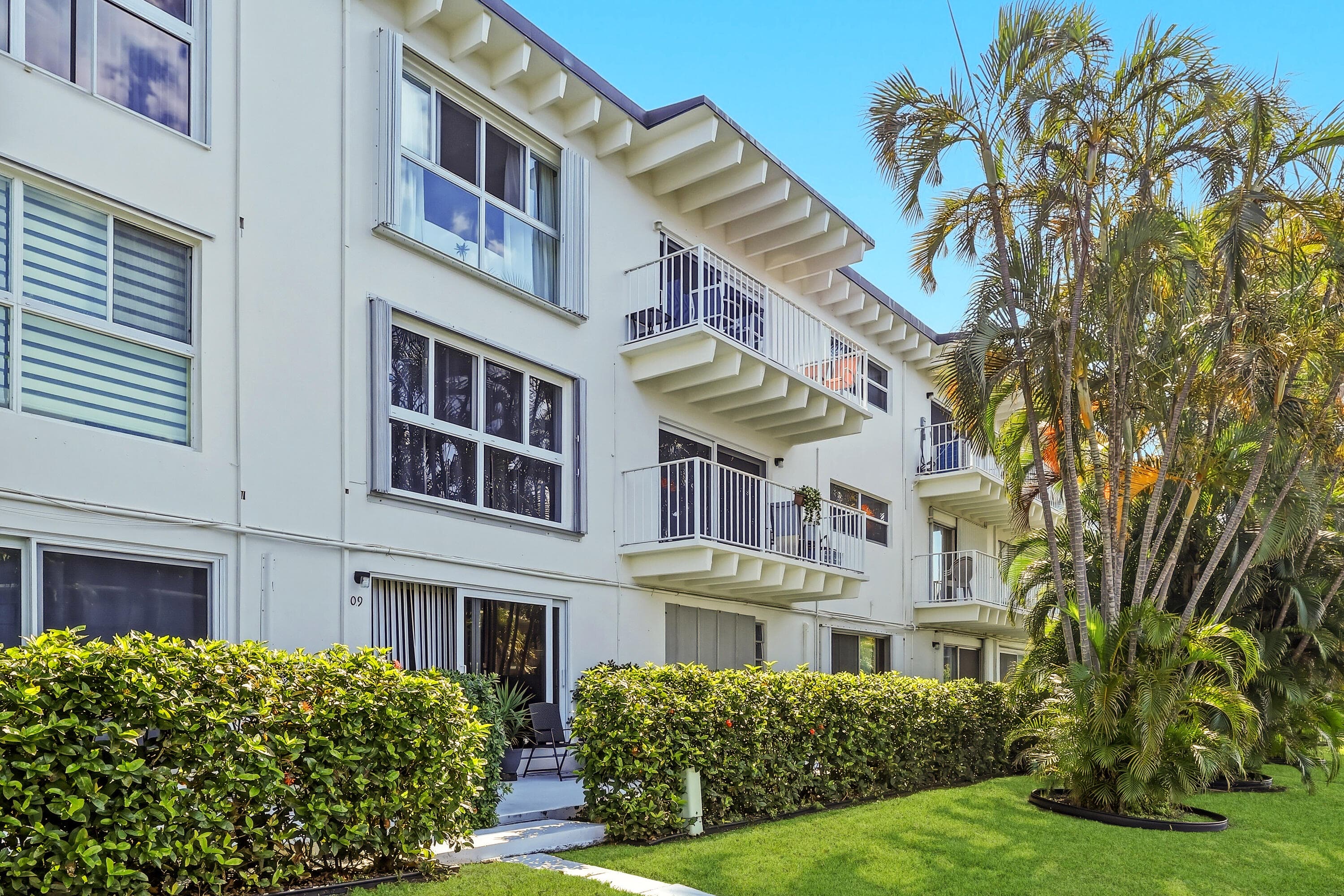 4001 S Ocean Boulevard 209, South Palm Beach, FL 33480 — photo 11 of 18