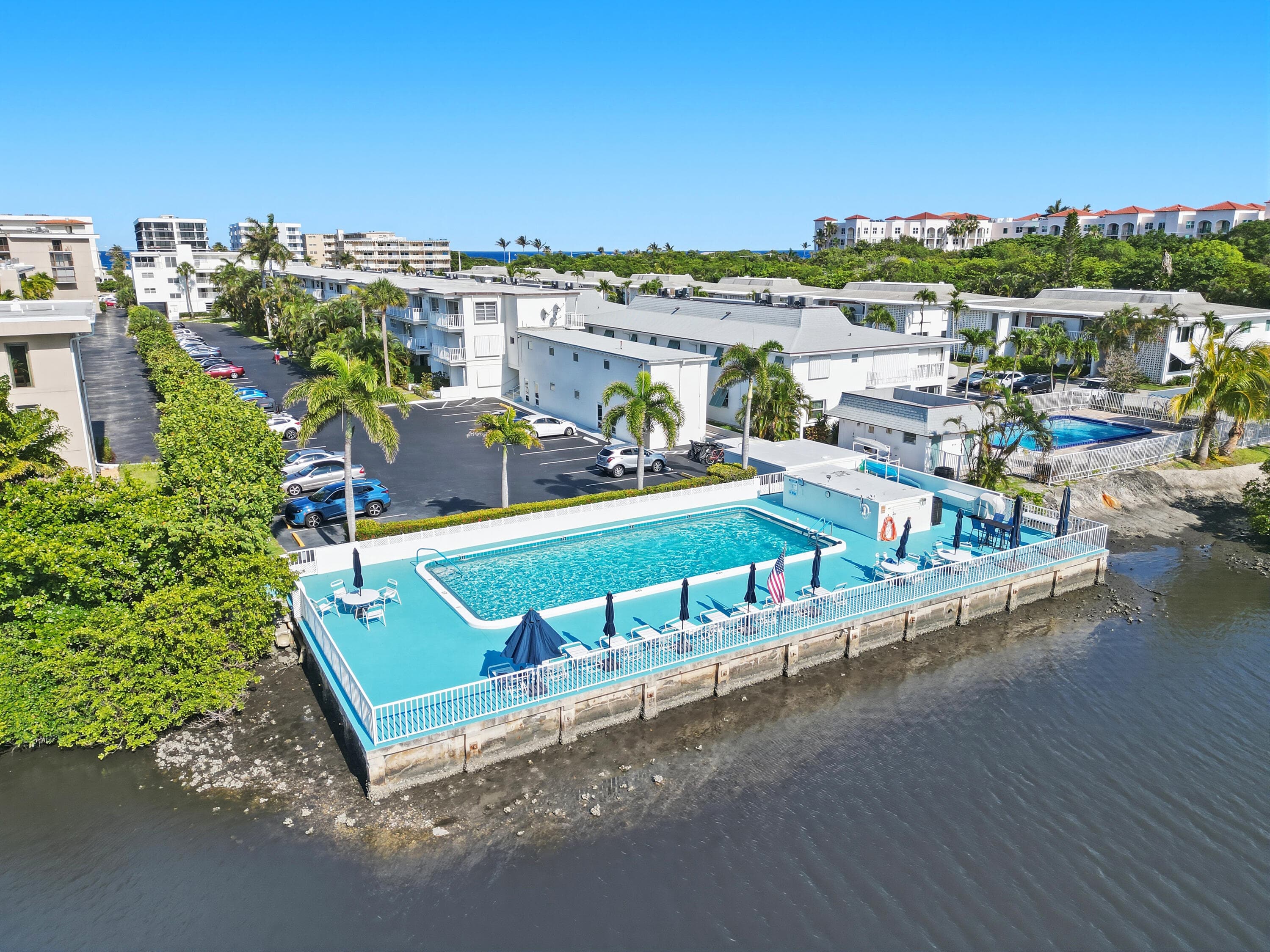 4001 S Ocean Boulevard 209, South Palm Beach, FL 33480 — photo 13 of 18