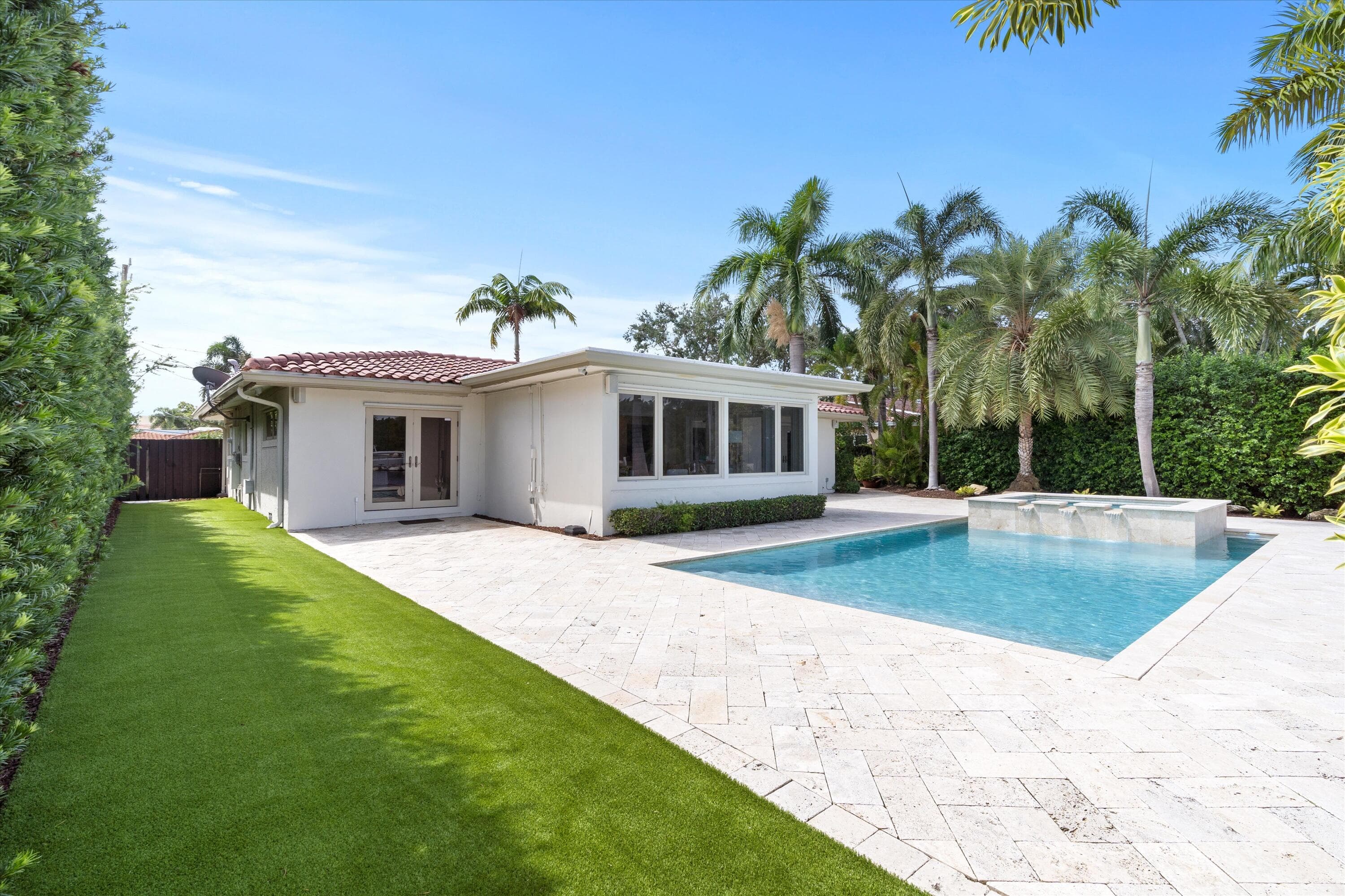 2625 NE 12th Street, Fort Lauderdale, FL 33304 — photo 24 of 35