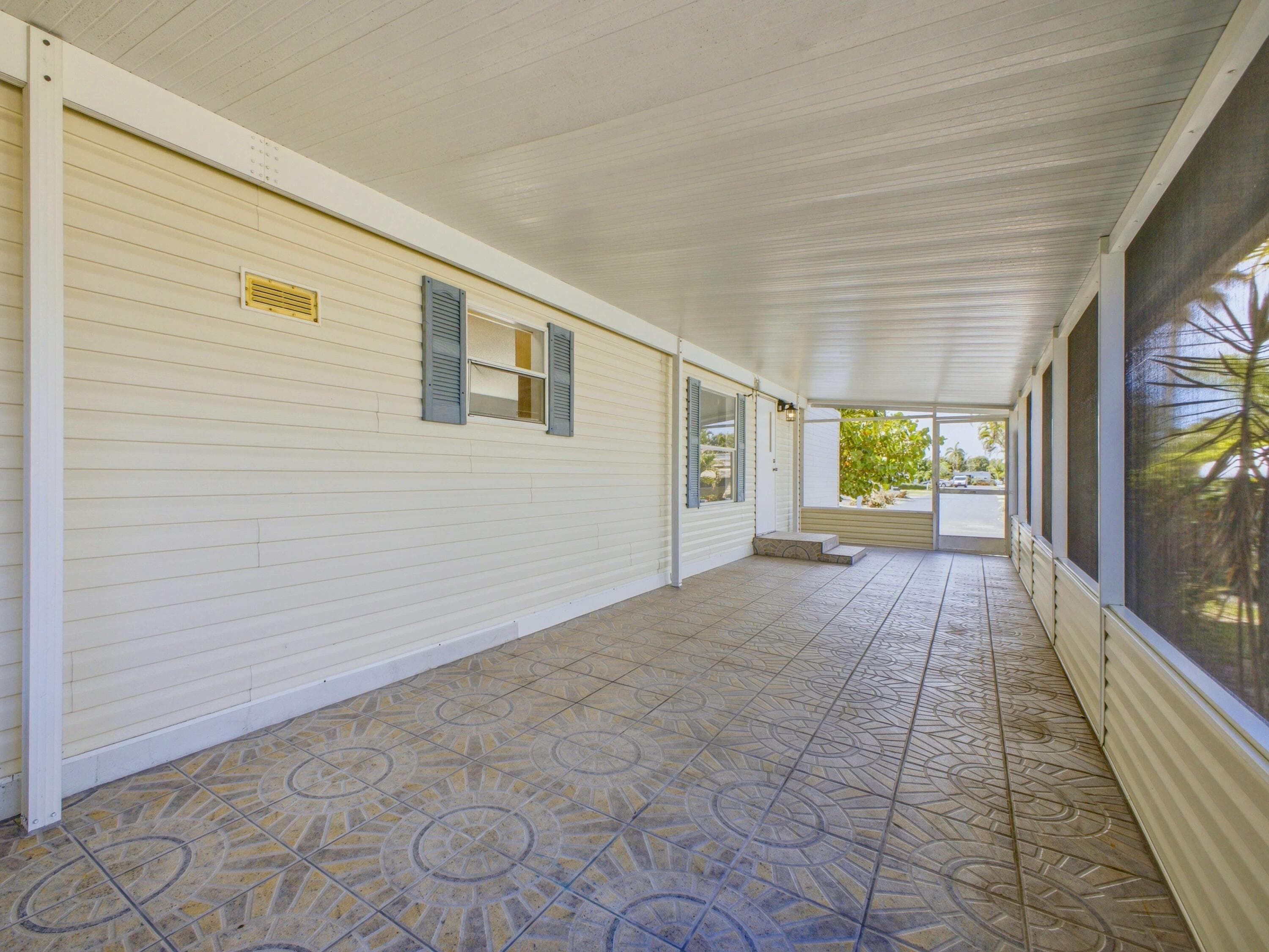 4185 N Shady Lane, Boynton Beach, FL 33436 — photo 6 of 25