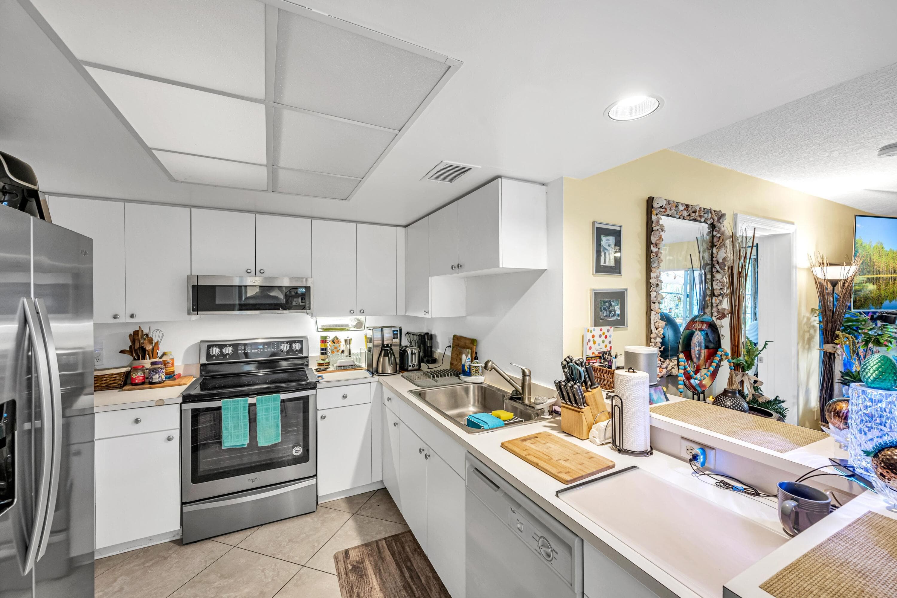 2119 SE 10th Avenue 901, Fort Lauderdale, FL 33316 — photo 10 of 29