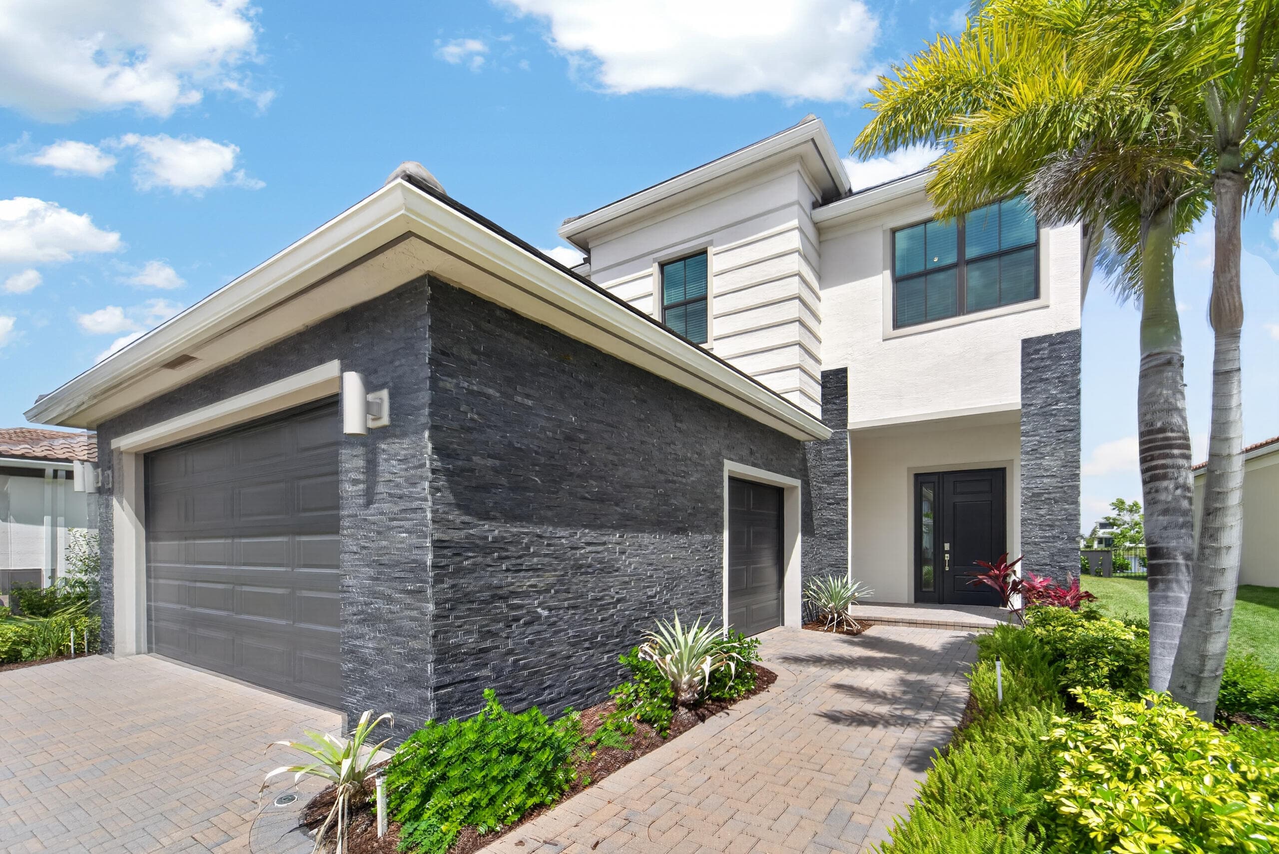 537 SE Fascino Circle, Port St. Lucie, FL 34984 — photo 4 of 42