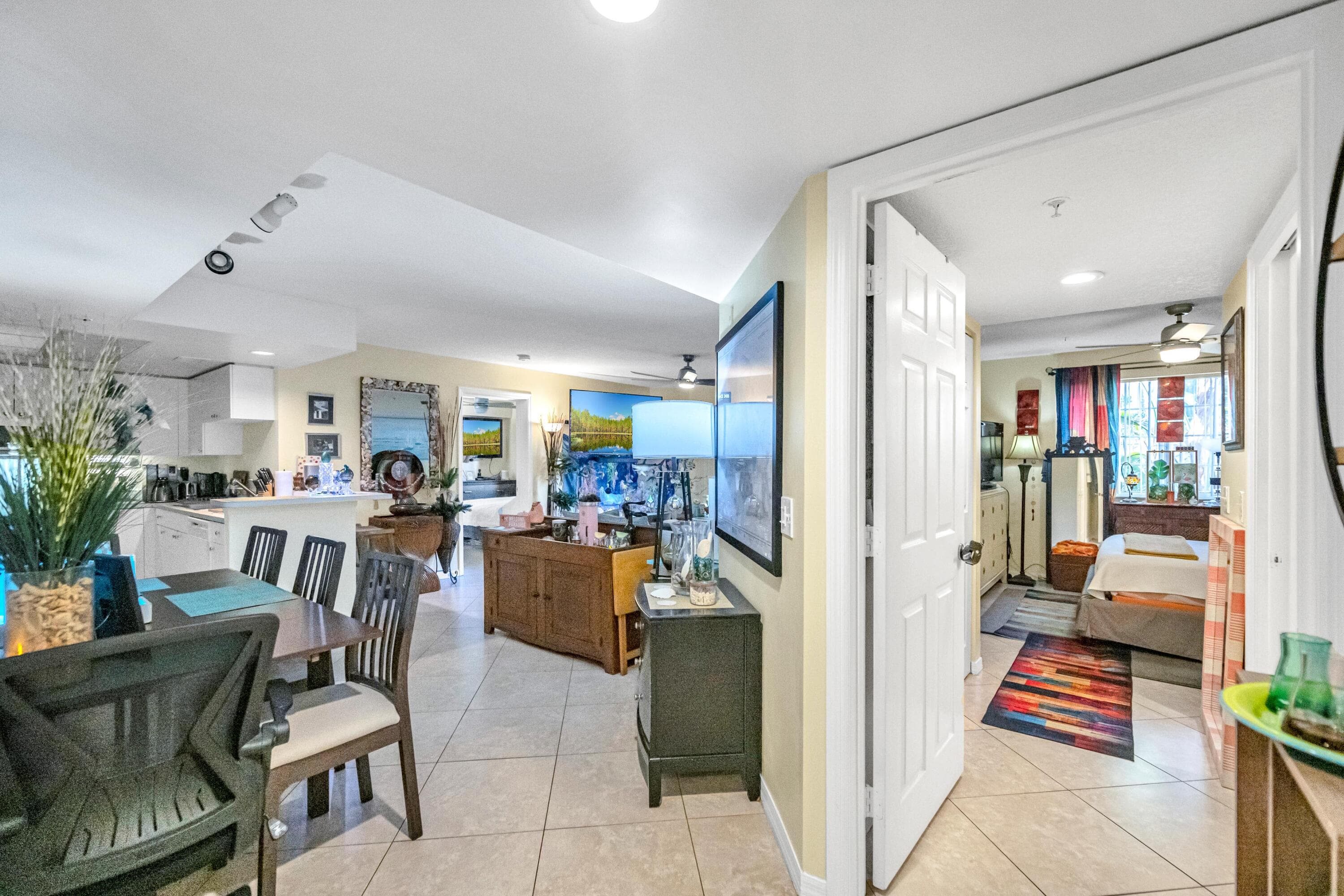 2119 SE 10th Avenue 901, Fort Lauderdale, FL 33316 — photo 5 of 29