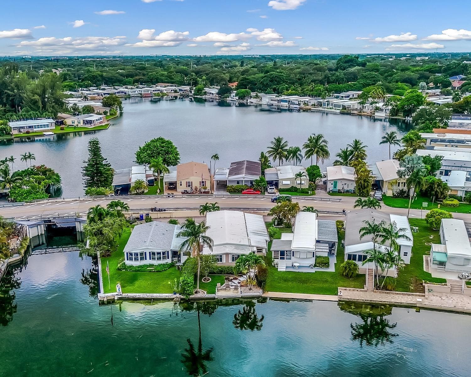 3055 Lakeshore Drive, Fort Lauderdale, FL 33312 — photo 47 of 60