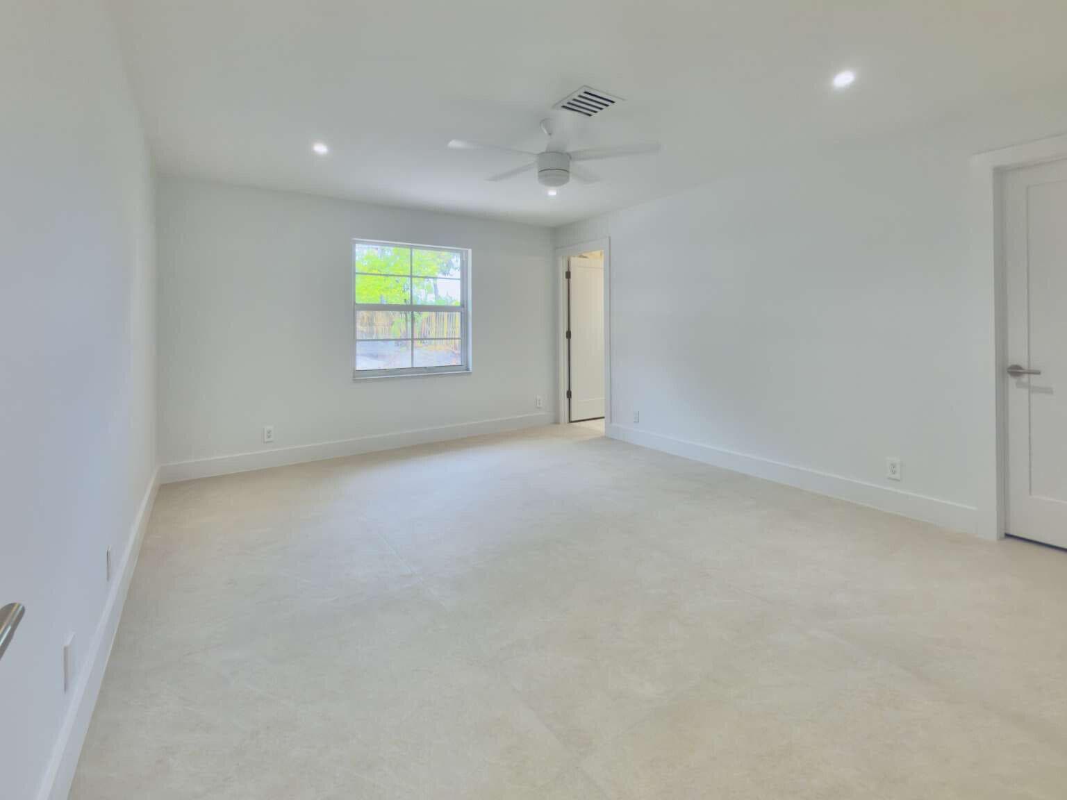 236 SE 3rd Avenue, Delray Beach, FL 33483 — photo 17 of 30