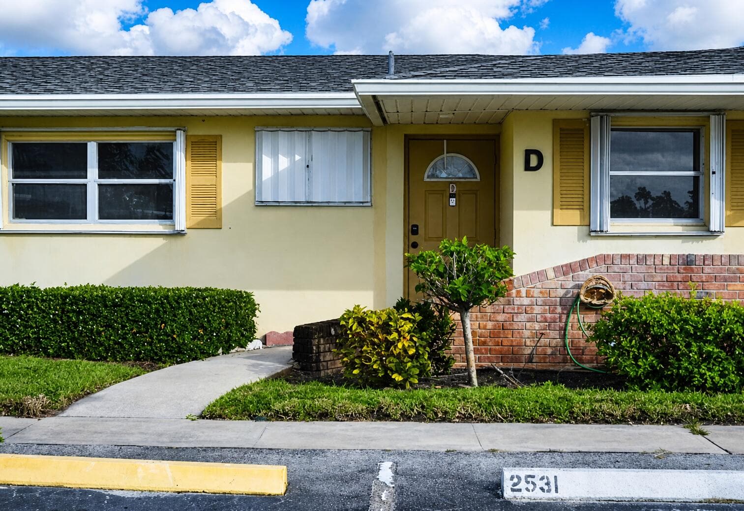 2531 W Barkley Dr W W D, West Palm Beach, FL 33415 — photo 1 of 8