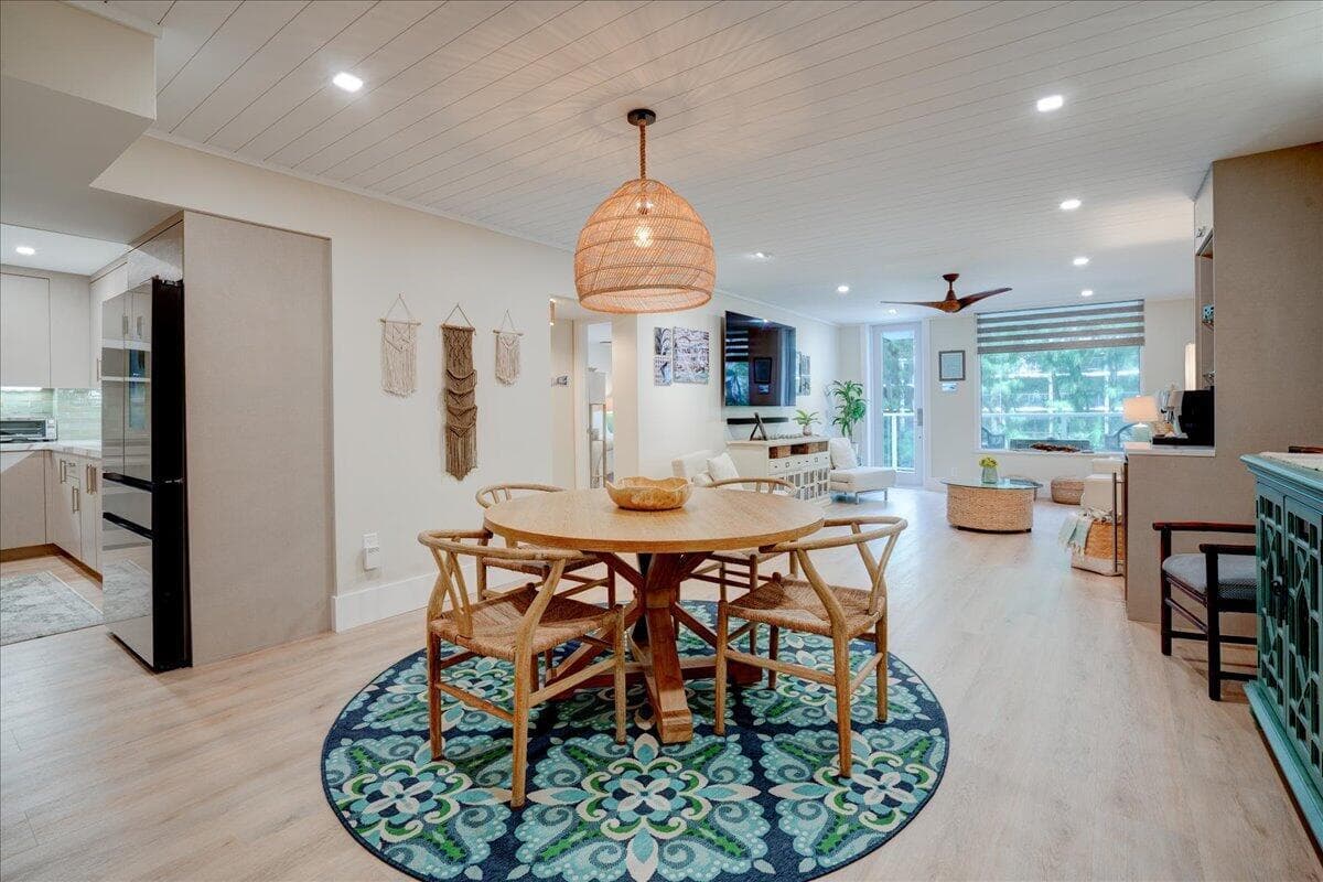 3450 S Ocean Boulevard 102, Palm Beach, FL 33480 — photo 4 of 45