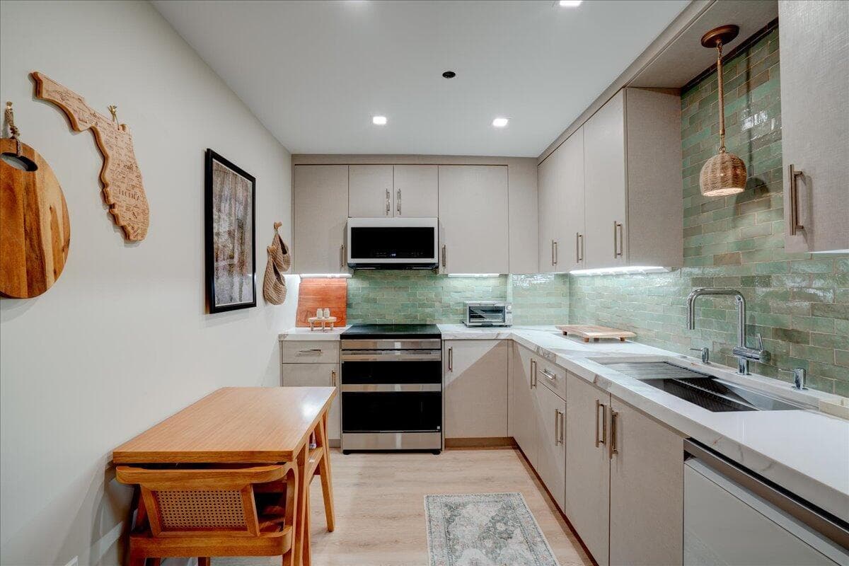 3450 S Ocean Boulevard 102, Palm Beach, FL 33480 — photo 18 of 45