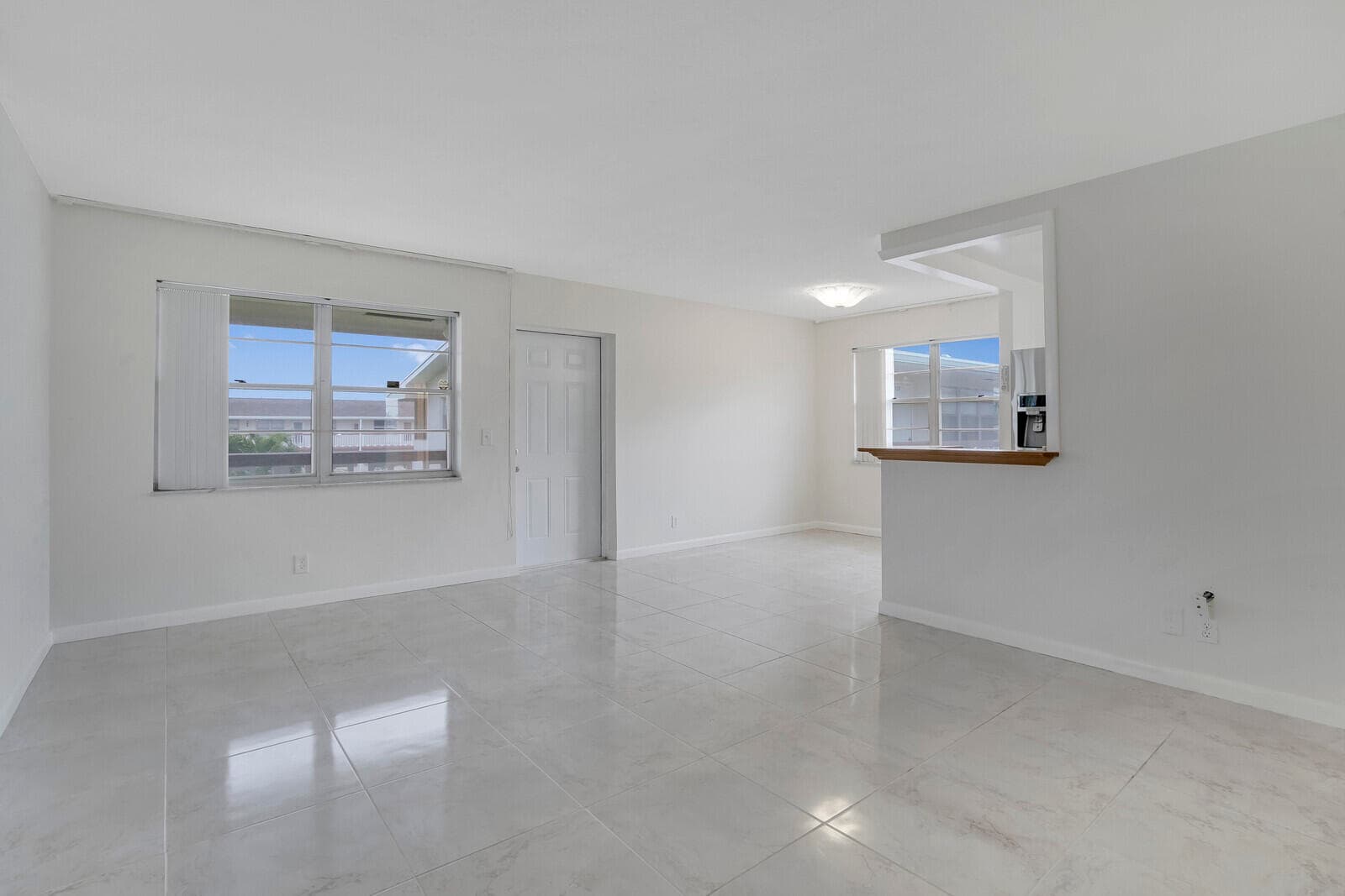 136 Somerset G, West Palm Beach, FL 33417 — photo 7 of 24
