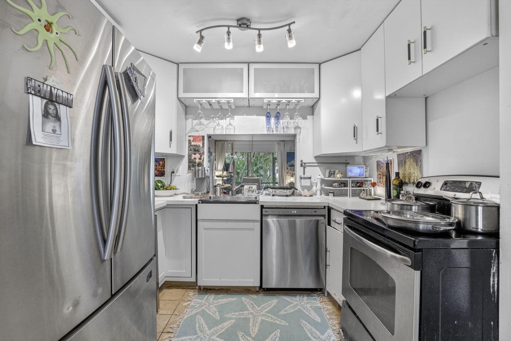 153 W Hemingway Circle W, Margate, FL 33063 — photo 12 of 35