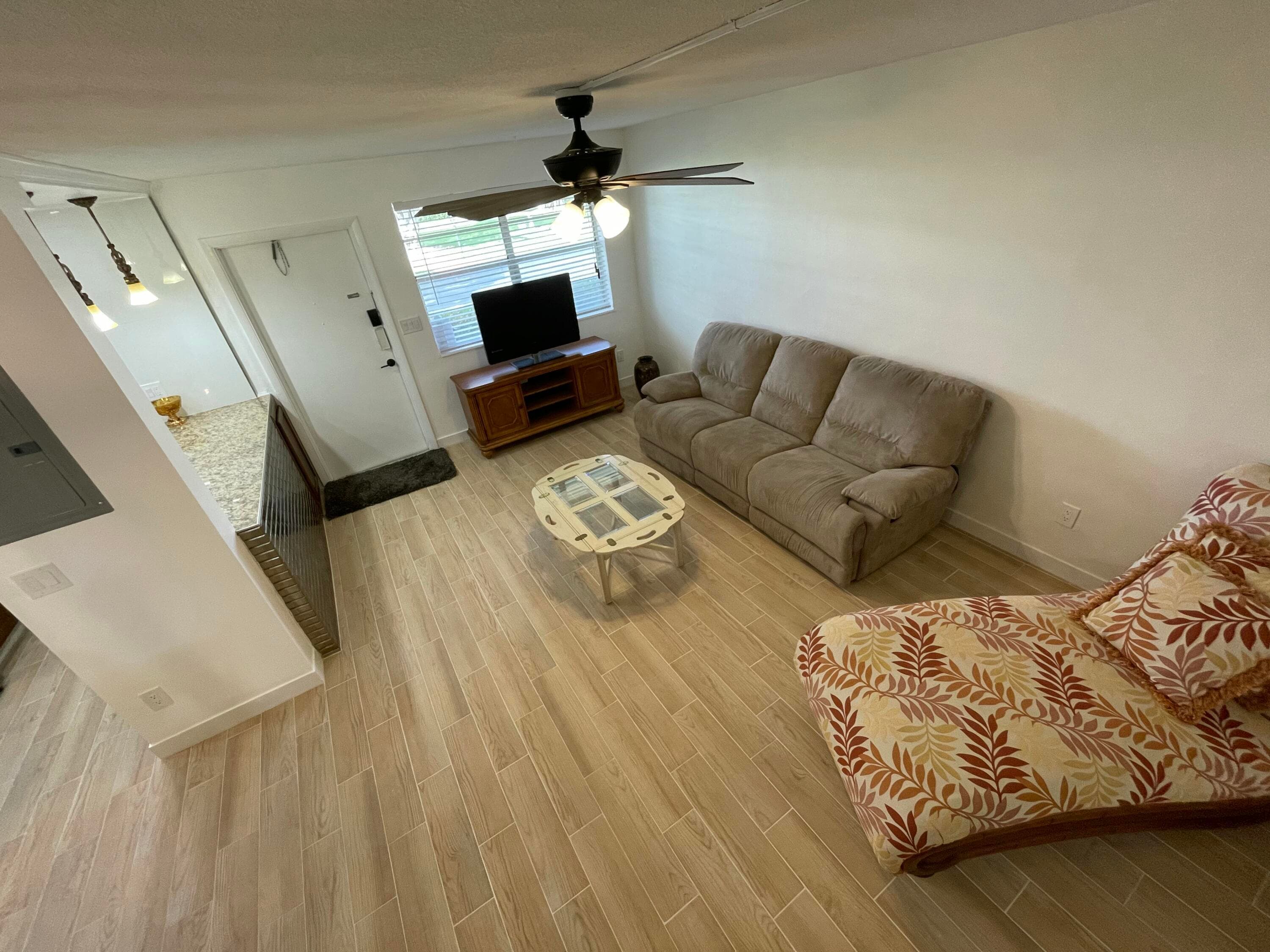 30 SE 13th Street A2, Boca Raton, FL 33432 — photo 8 of 26