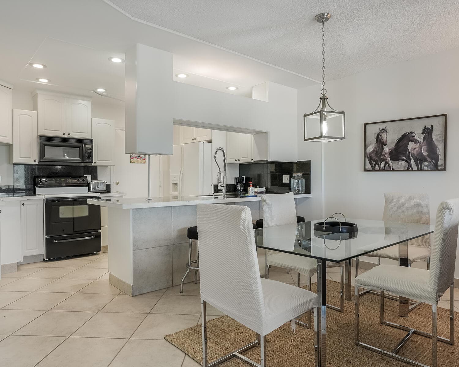 4770 NW 21st Street 402, Lauderhill, FL 33313 — photo 12 of 31