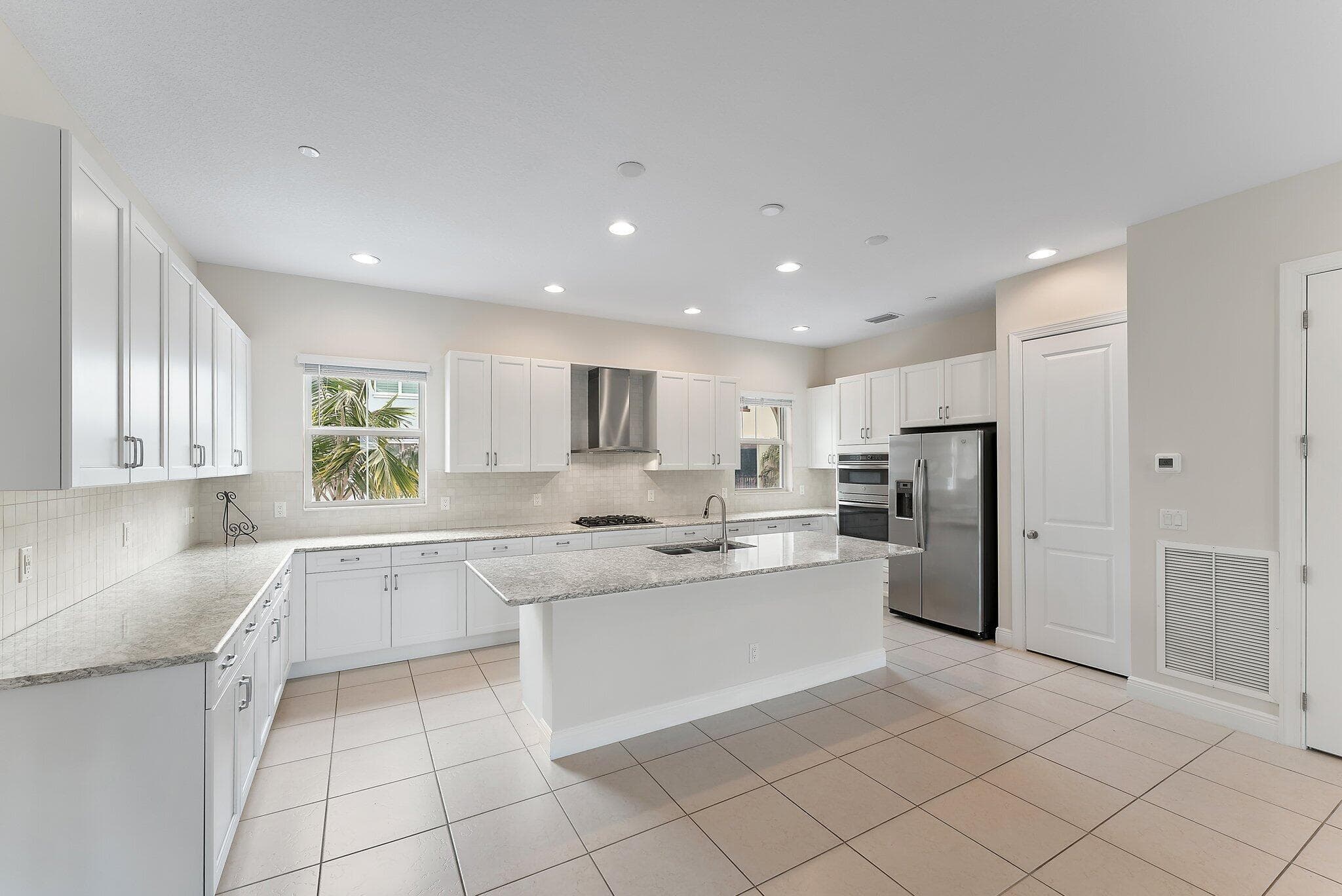 12947 Alton Road, Palm Beach Gardens, FL 33418 — photo 16 of 51