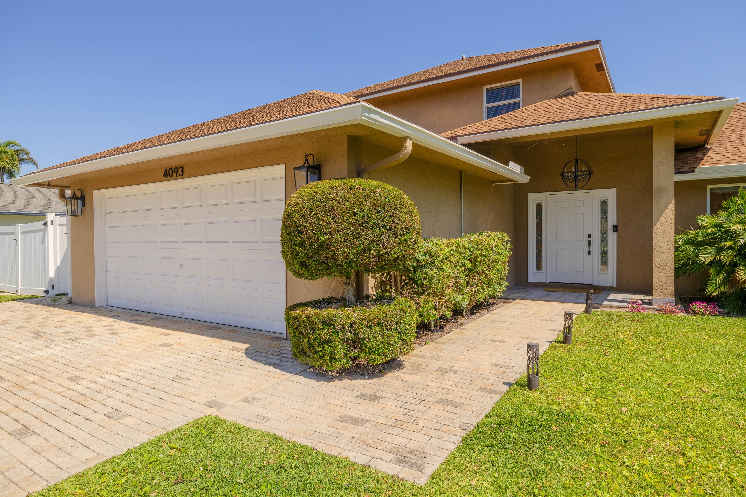 4093 Palo Verde Drive, Boynton Beach, FL 33436 — photo 2 of 49