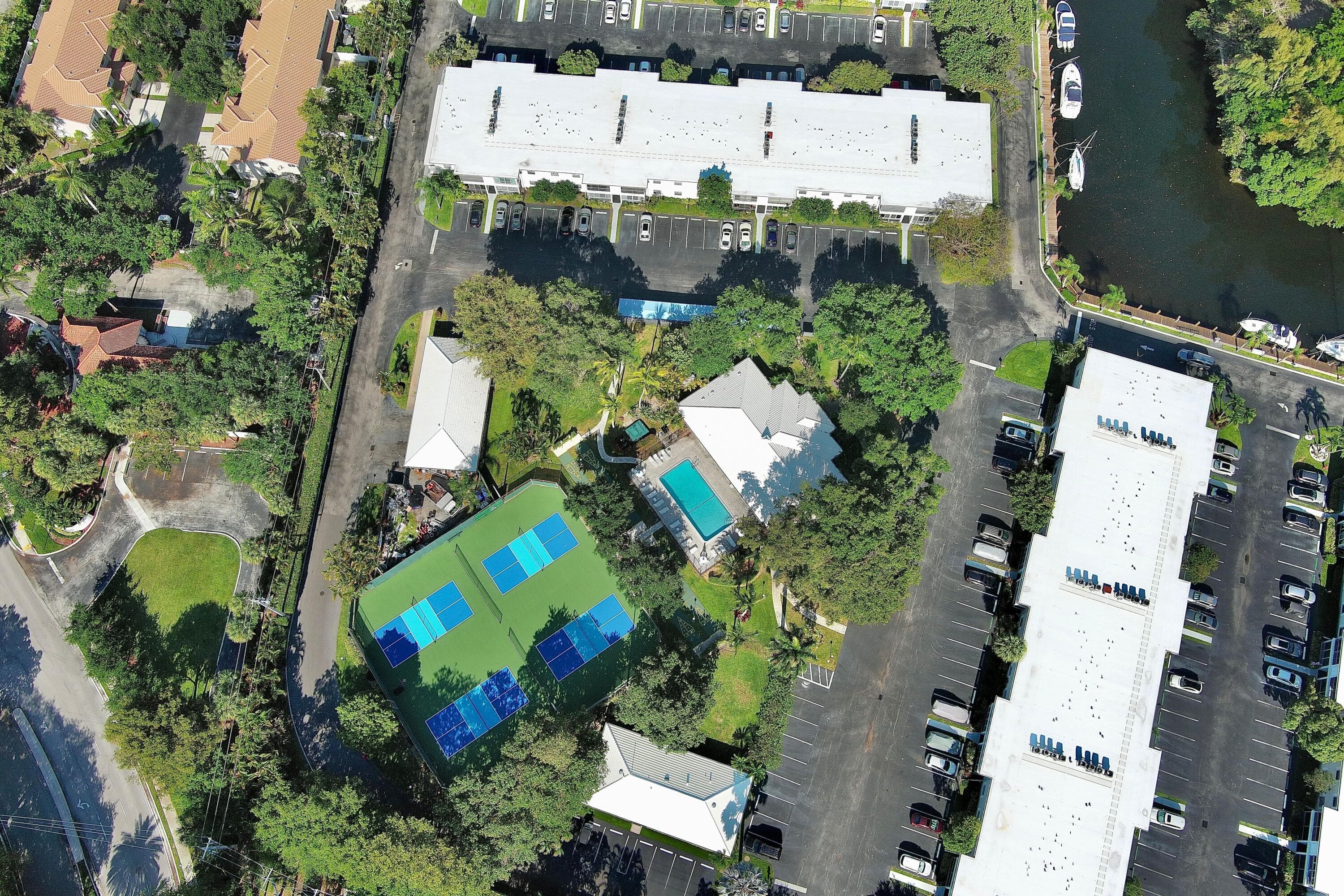 6447 Bay Club Drive 2, Fort Lauderdale, FL 33308 — photo 18 of 23