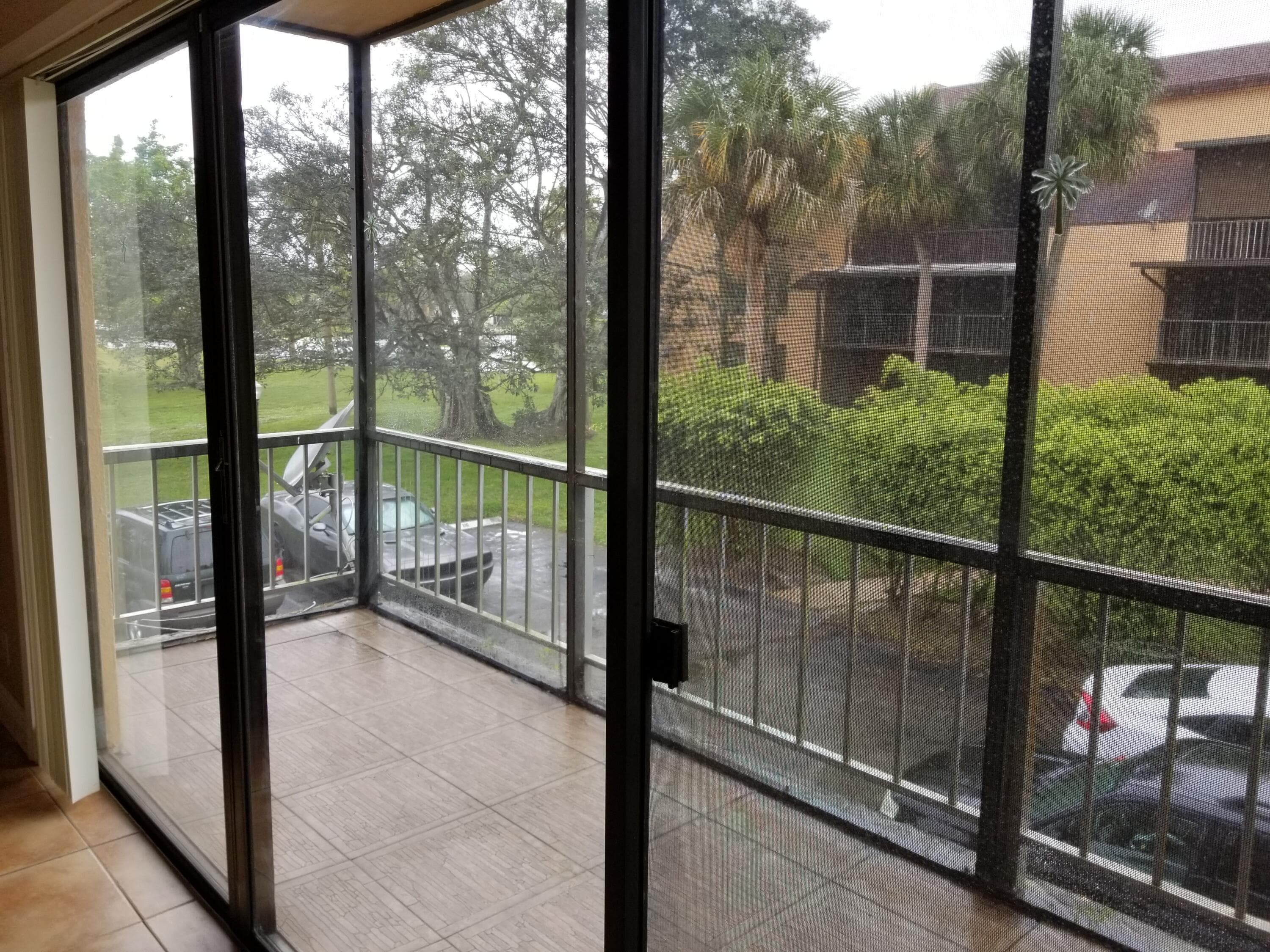 430 Commodore Drive 210, Plantation, FL 33325 — photo 28 of 50