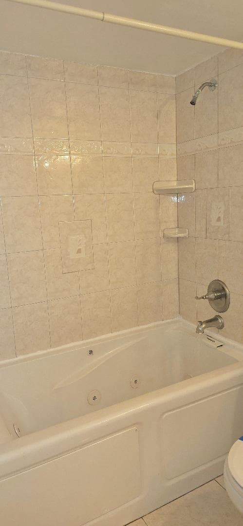 430 Commodore Drive 210, Plantation, FL 33325 — photo 27 of 50