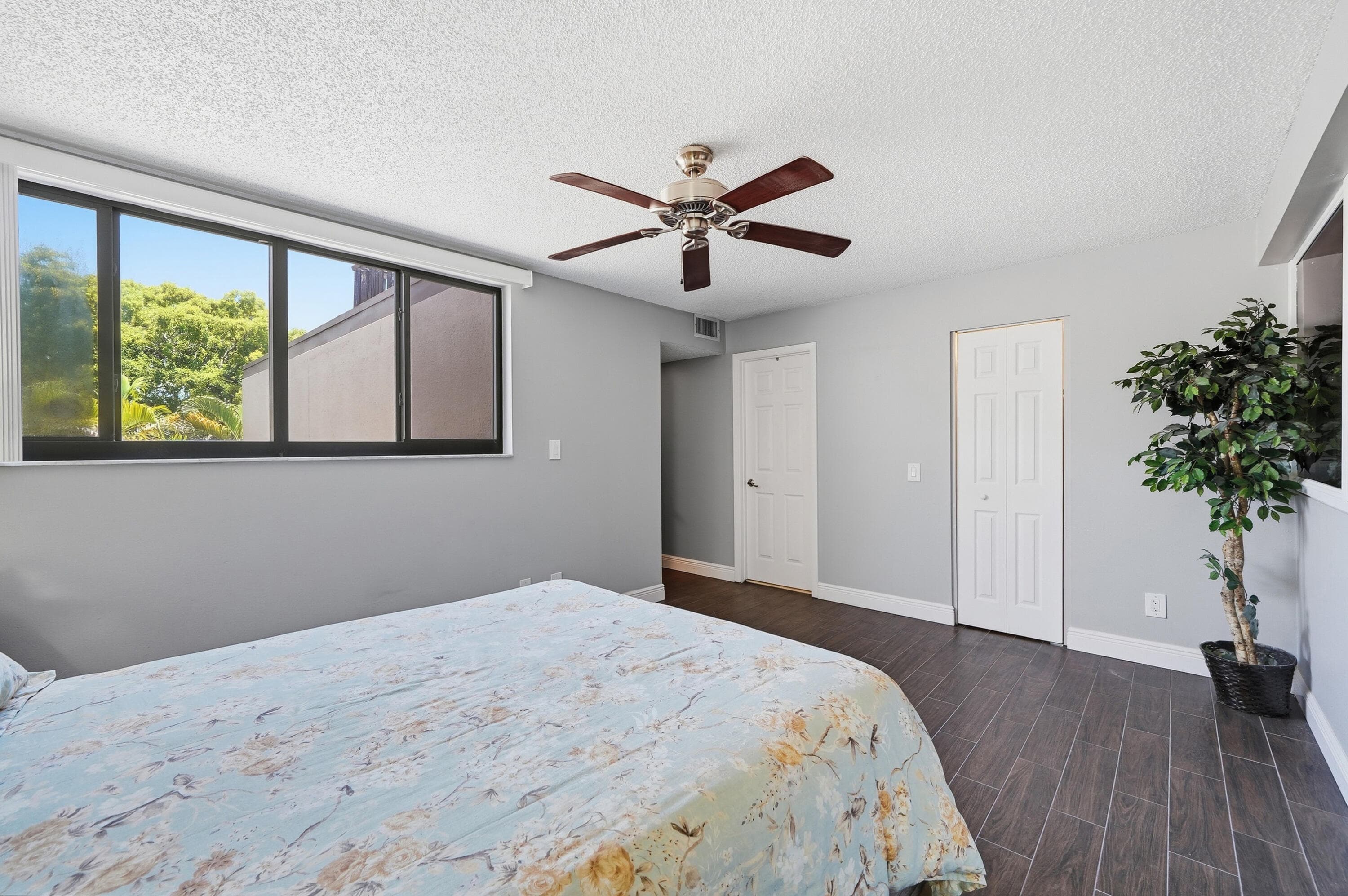 12300 NW 11th Court, Pembroke Pines, FL 33026 — photo 27 of 46